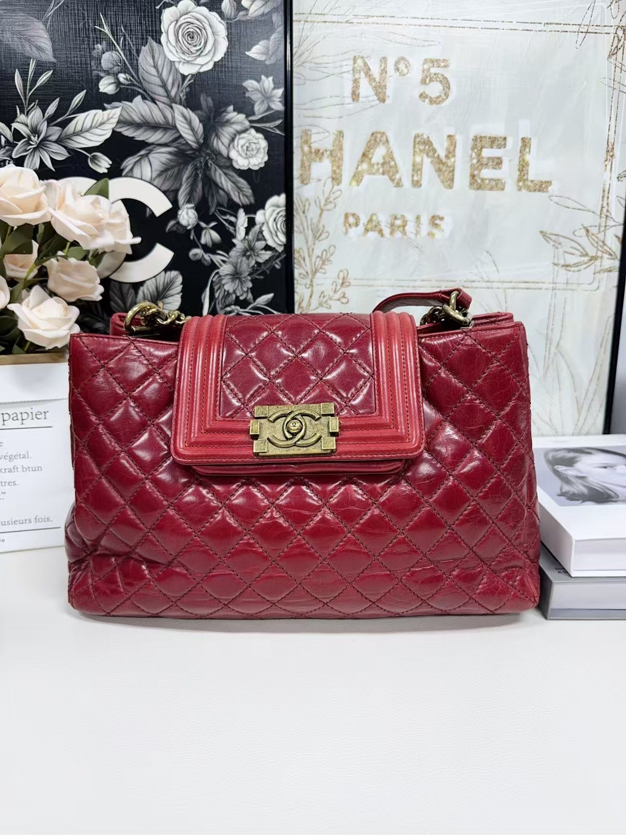 preloved Chanel bag vintage Tote/shoulder bag/golden hardware