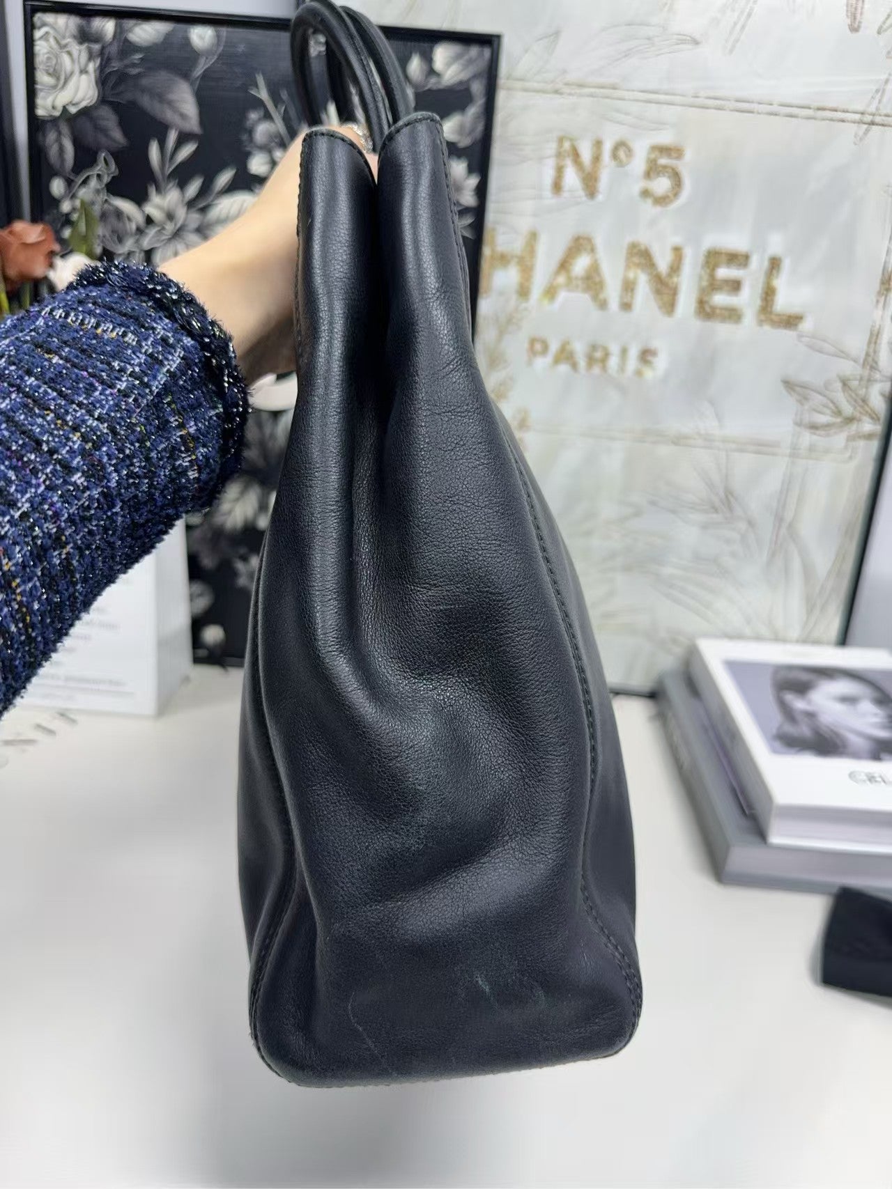 preloved Chanel bag/with card/top handle/Hobo