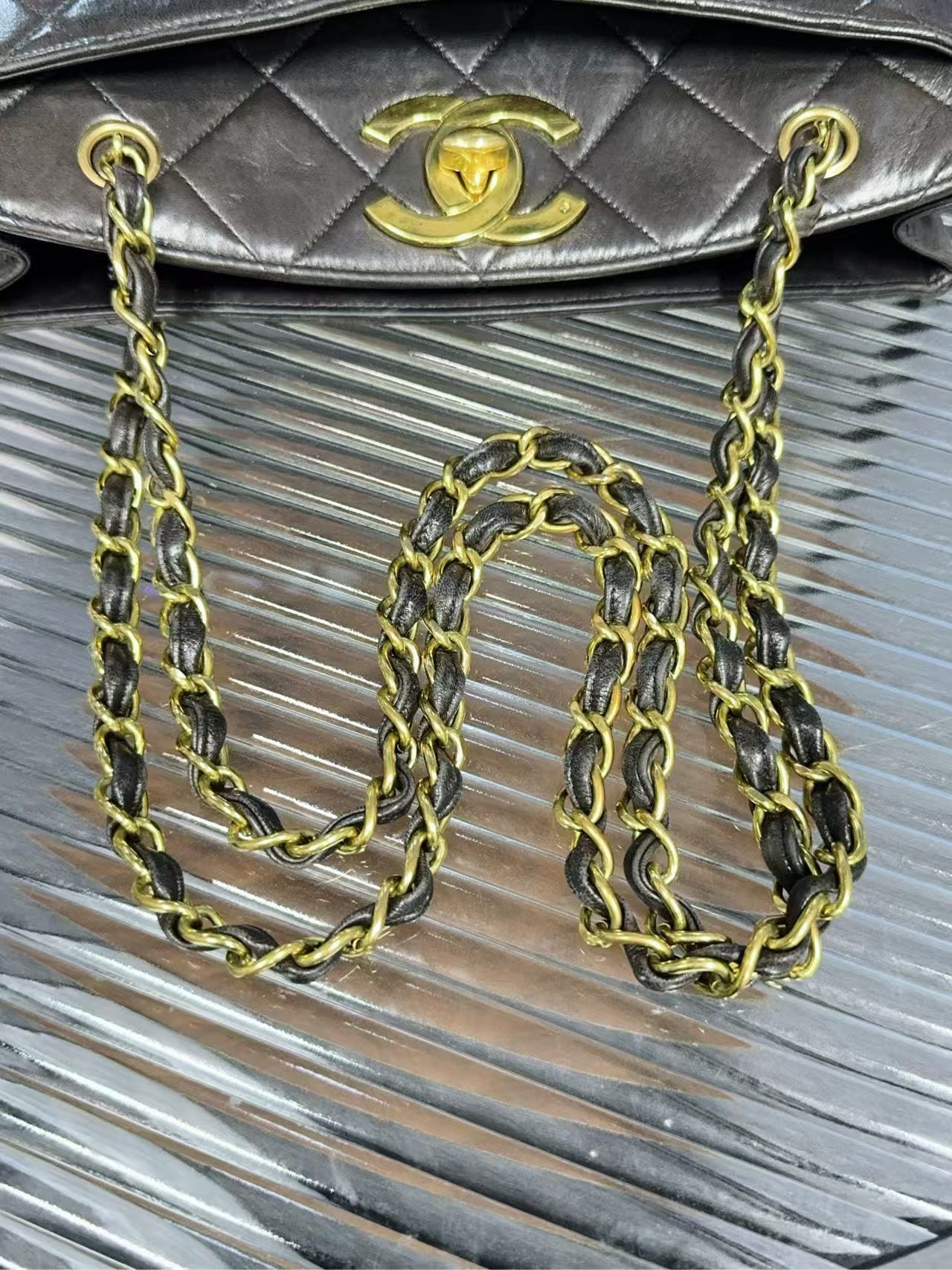 preloved Chanel bag vintage tote/shoulder bag