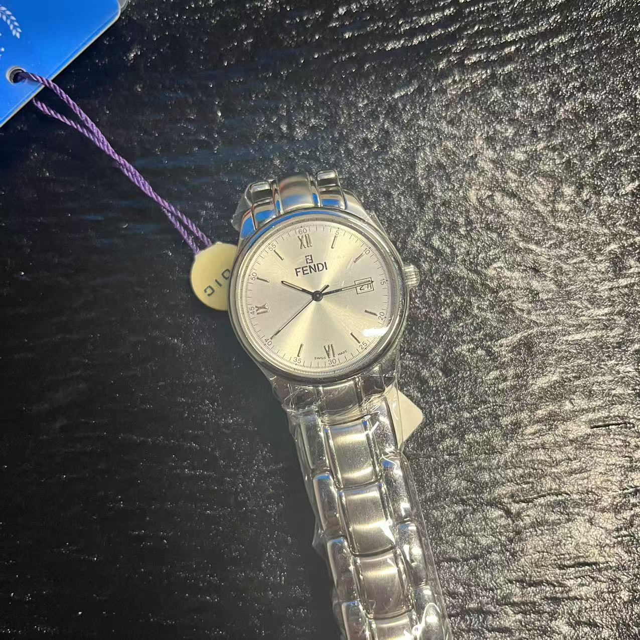 preloved Fendi watch