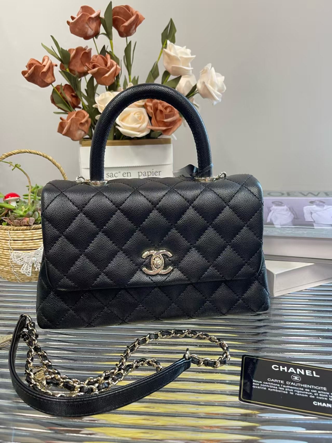 preloved coco handle chanel  Top handle/shoulder bag