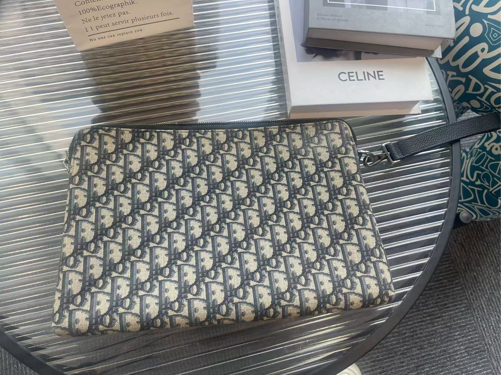 preloved Dior wash bag/handbag