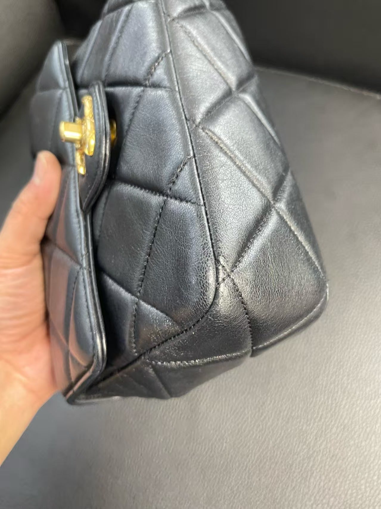 preloved chanel bag golden coin microchip