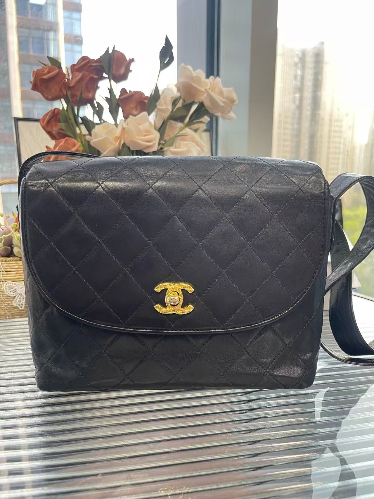 preloved Chanel bag Messenger bag