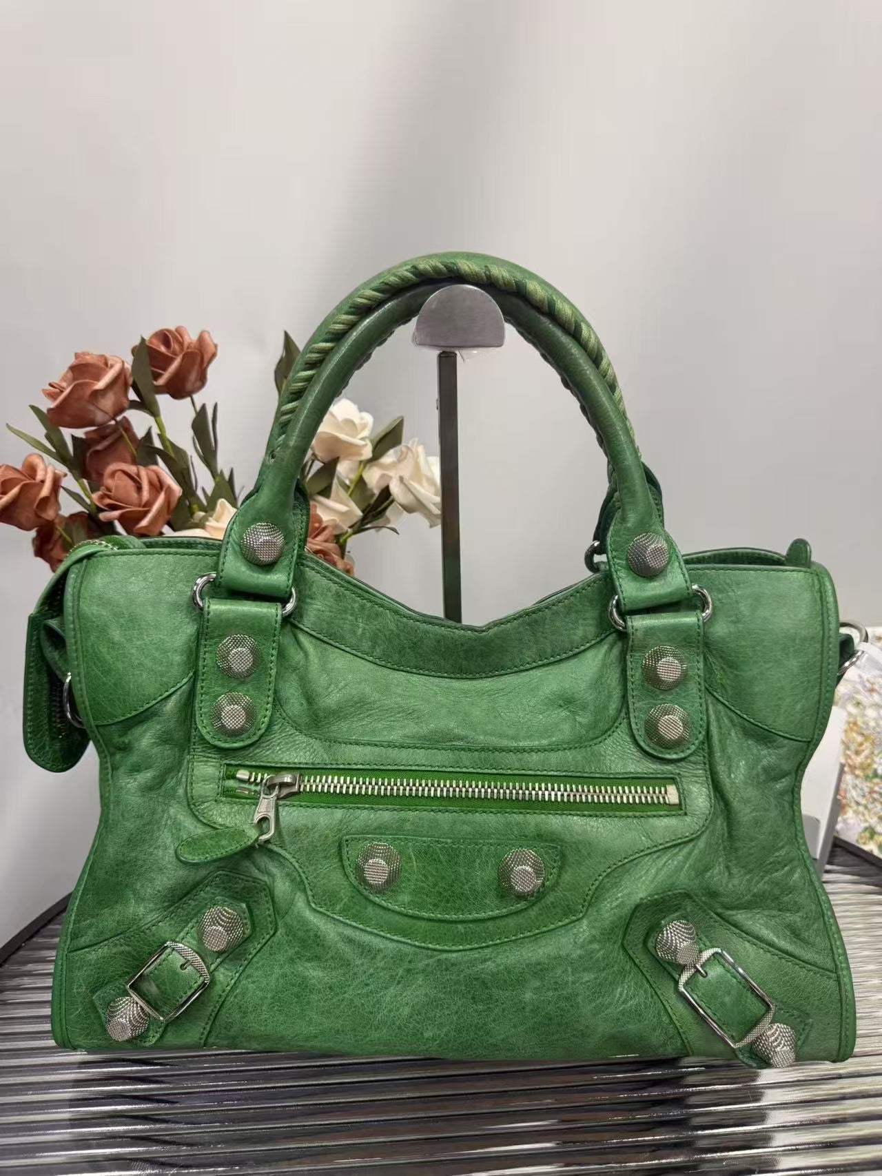 preloved balenciaga bag shoulder bag/handbag