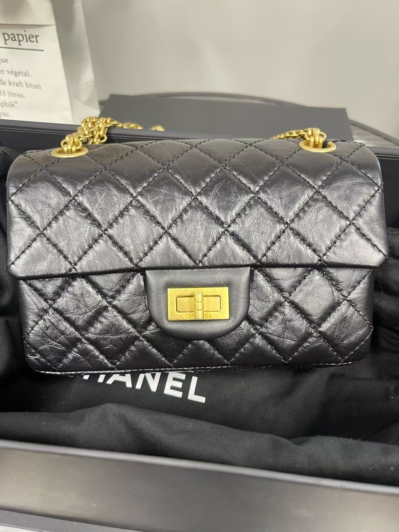 preloved Chanel 2.55 Handbag/Crossbody bag