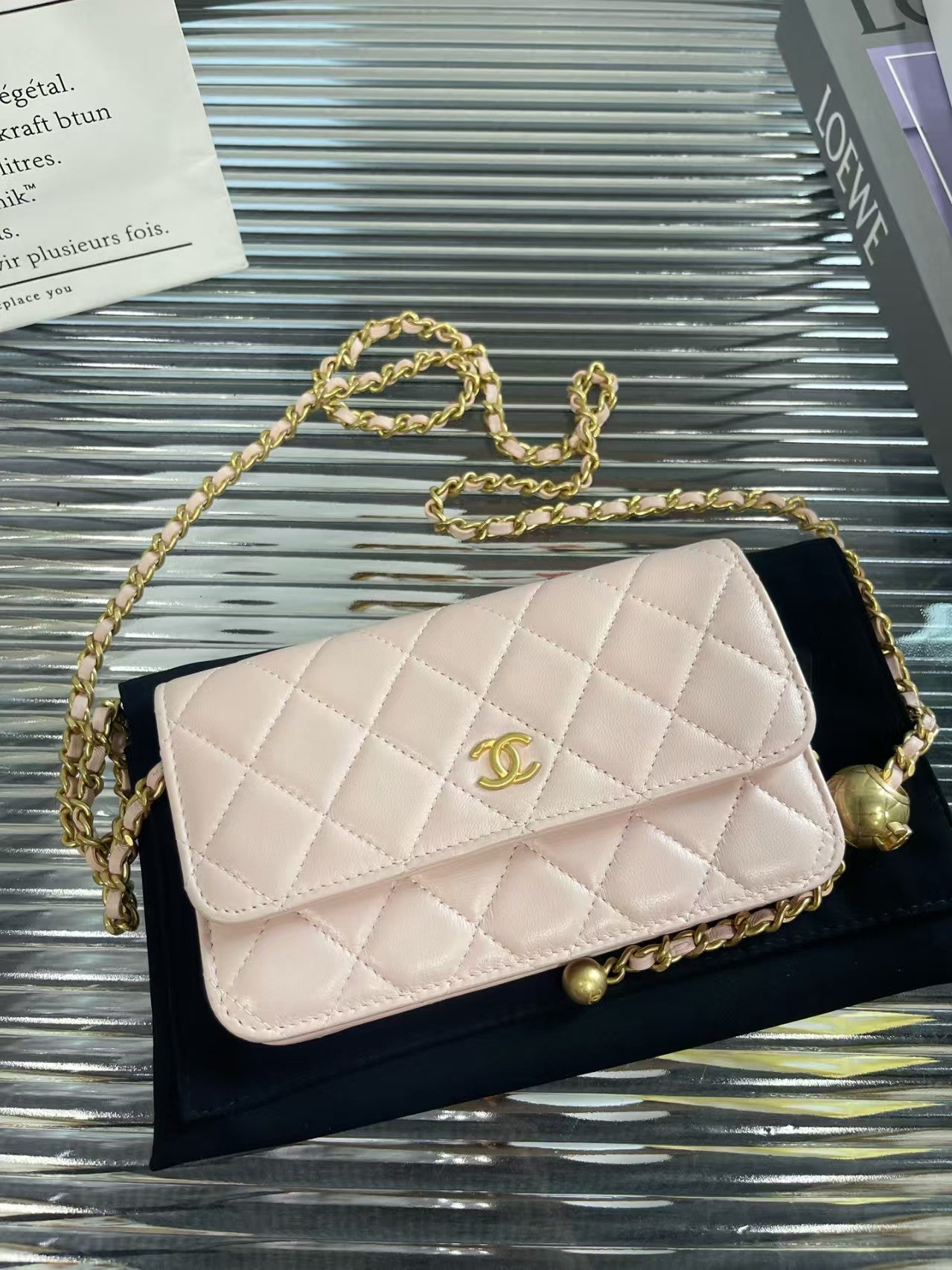 preloved Chanel woc Phonebag/crossbodybag