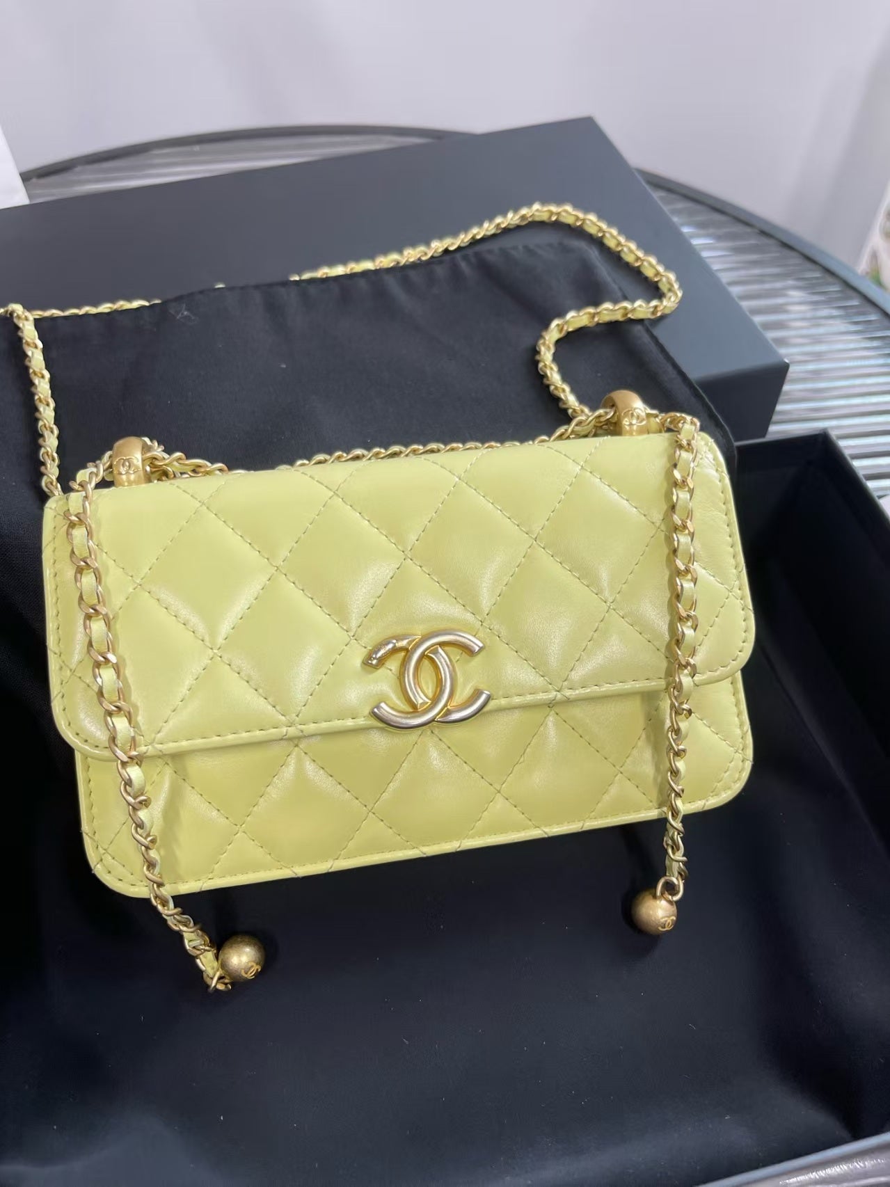preloved Chanel bag 24c