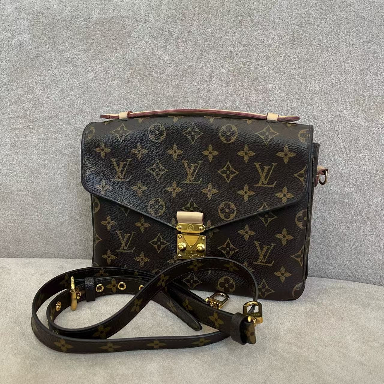 preloved LV bag Metis Messenger bag/shoulder bag/hangbag