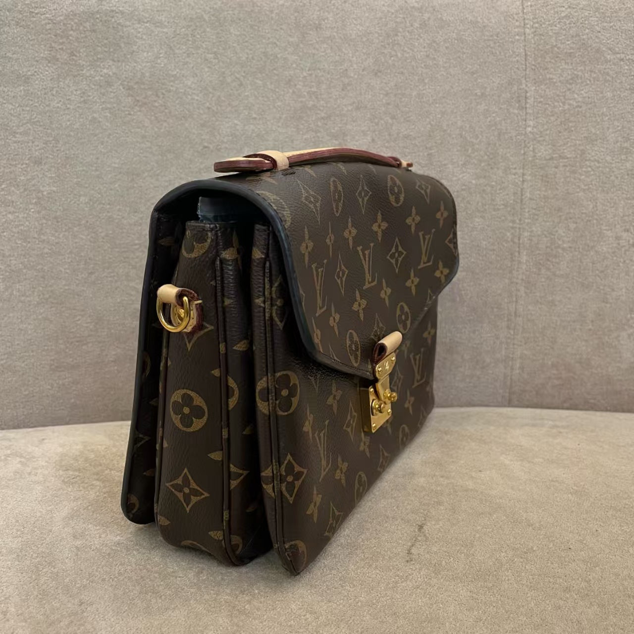 preloved LV bag Metis Messenger bag/shoulder bag/hangbag