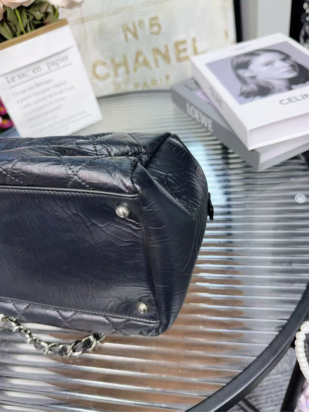 preloved Chanel bag with card/shoulder bag/large space