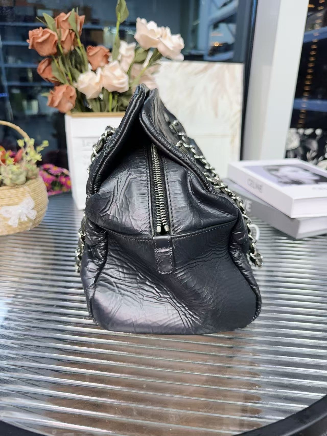preloved Chanel bag with card/shoulder bag/large space