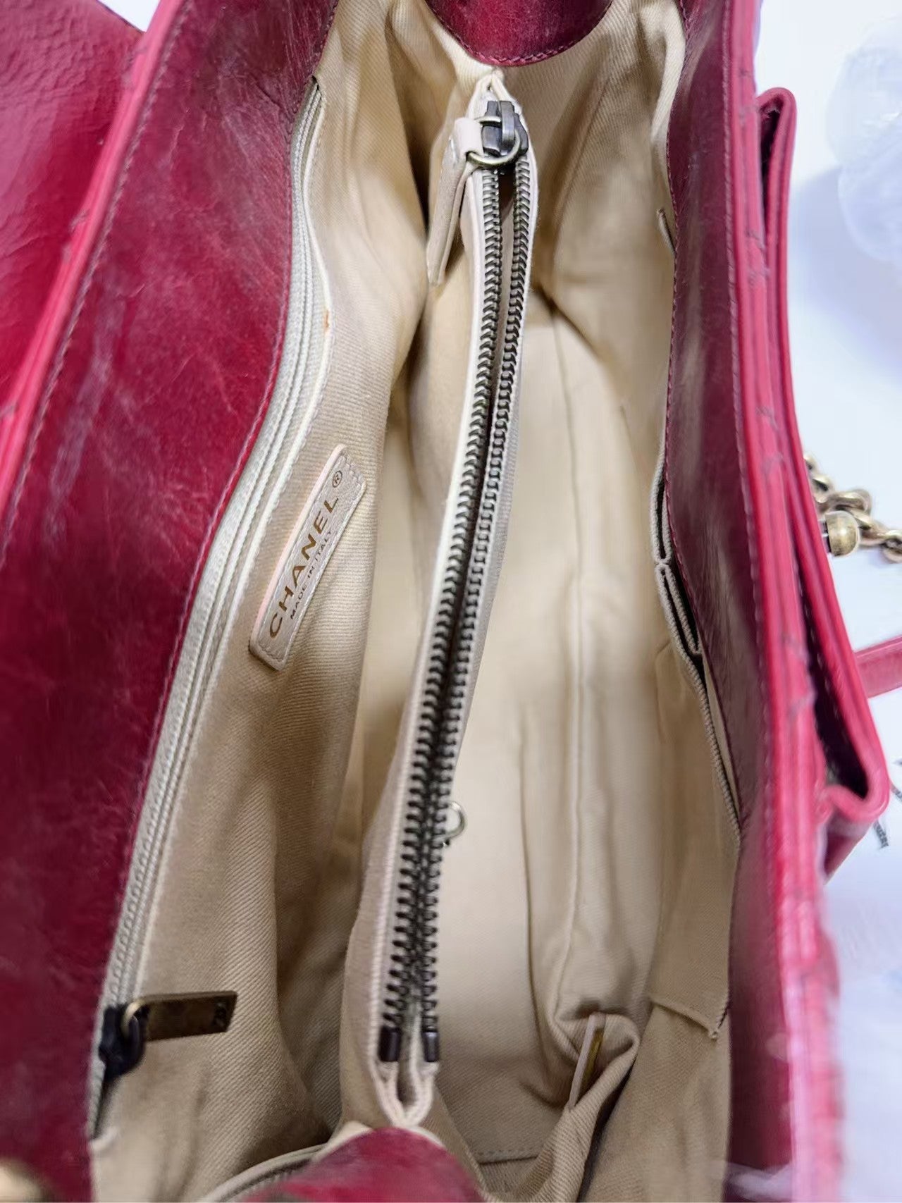 preloved Chanel bag vintage Tote/shoulder bag/golden hardware