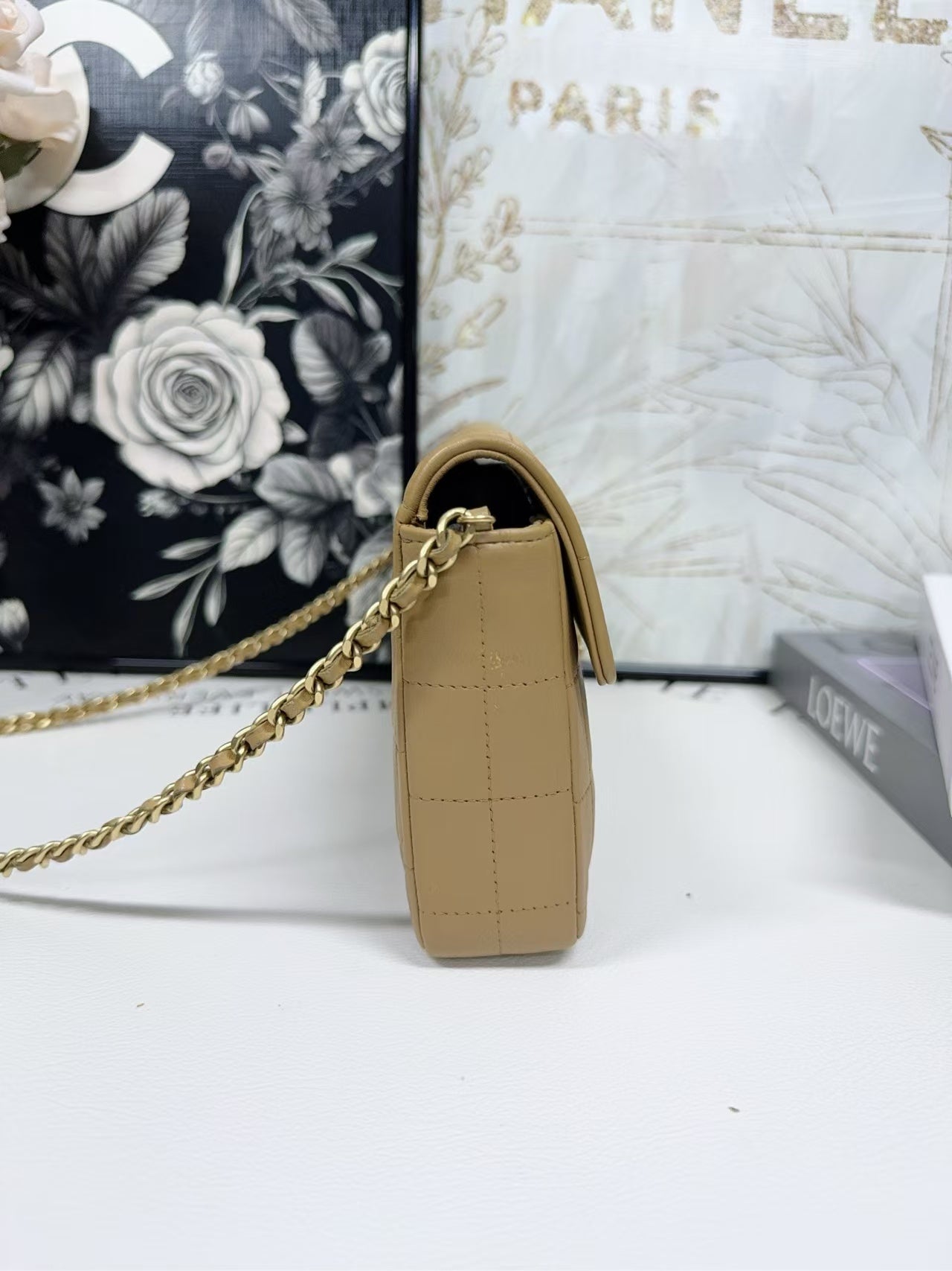 preloved Chanel bag shoulder bag/light brown