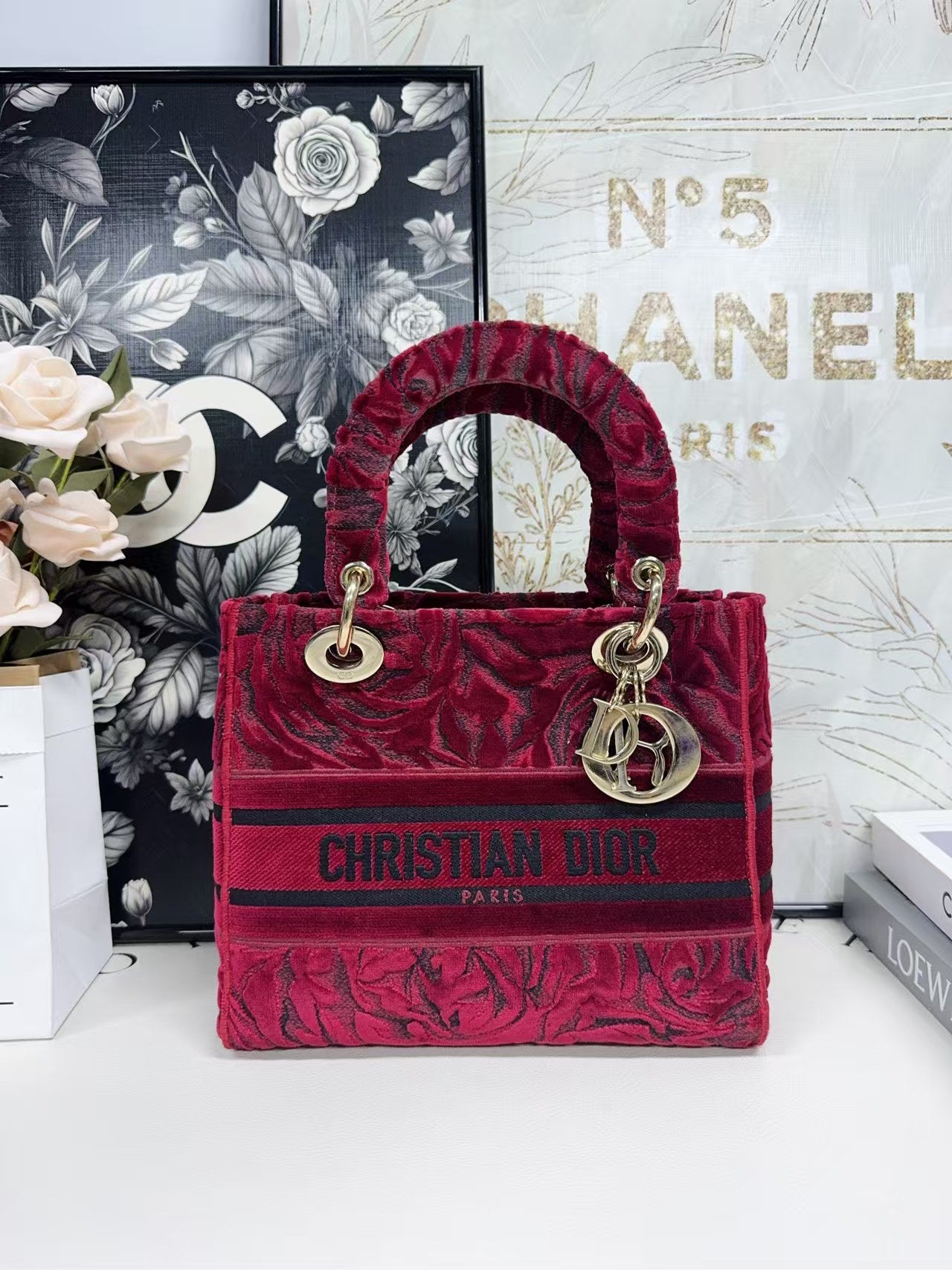 preloved Dior bag/Red color/velvet/handbag/without strap