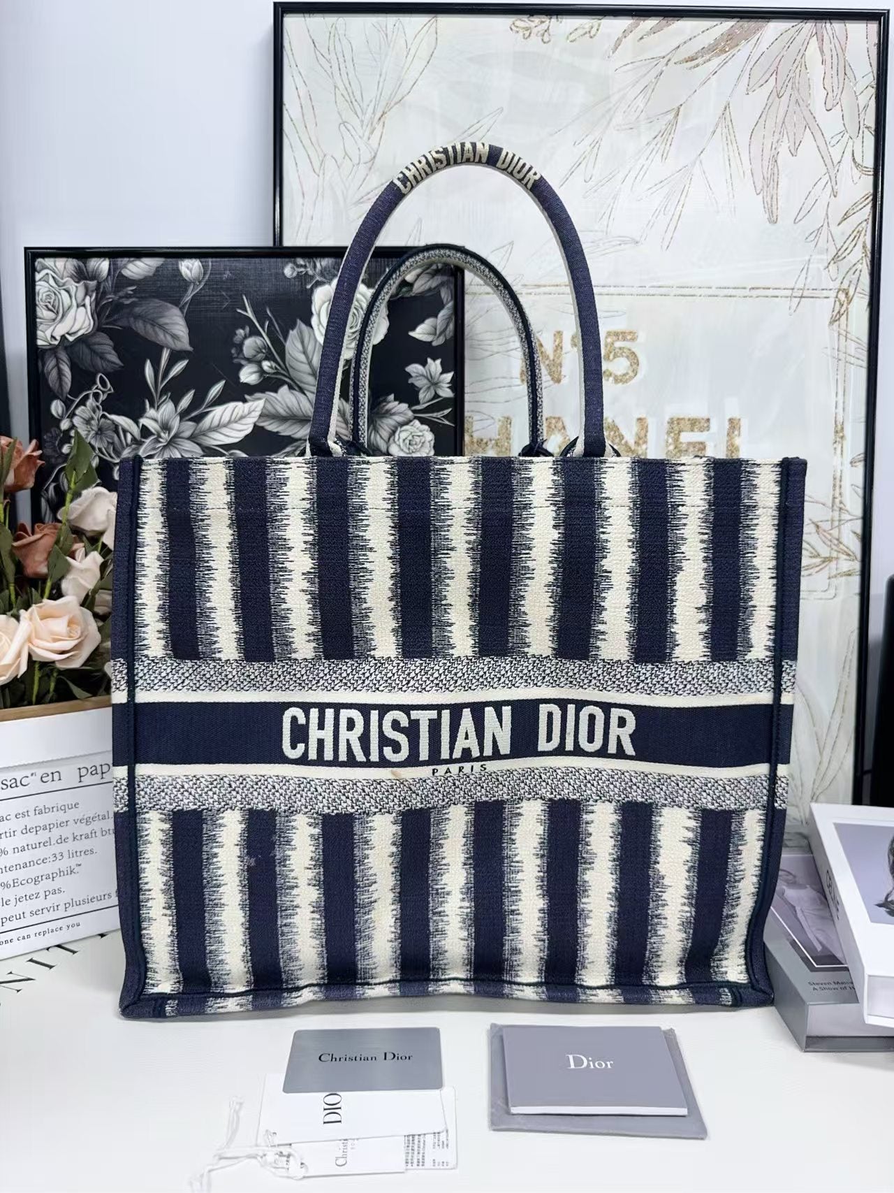 preloved Dior bag/Tote bag/with card