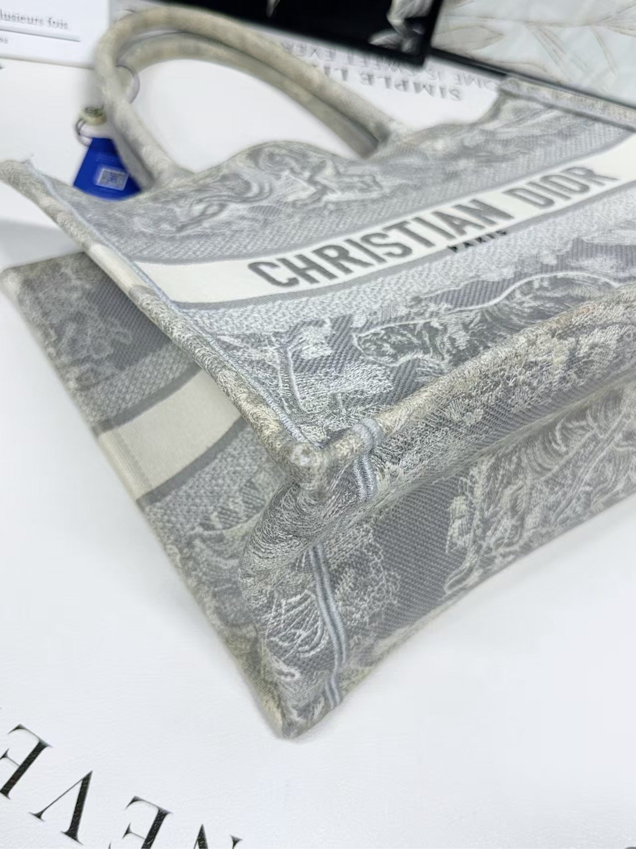 preloved Dior bag Tote bag/classical dior bag