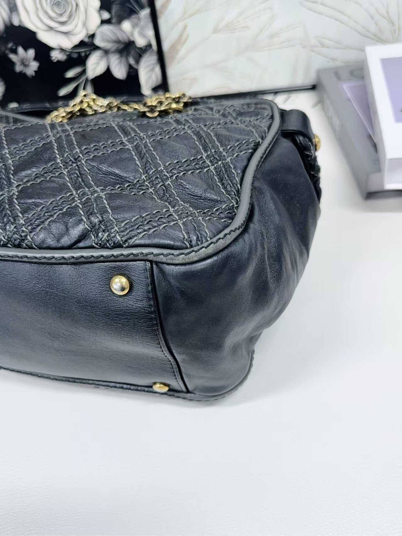 preloved Chanel bag shoulder bag