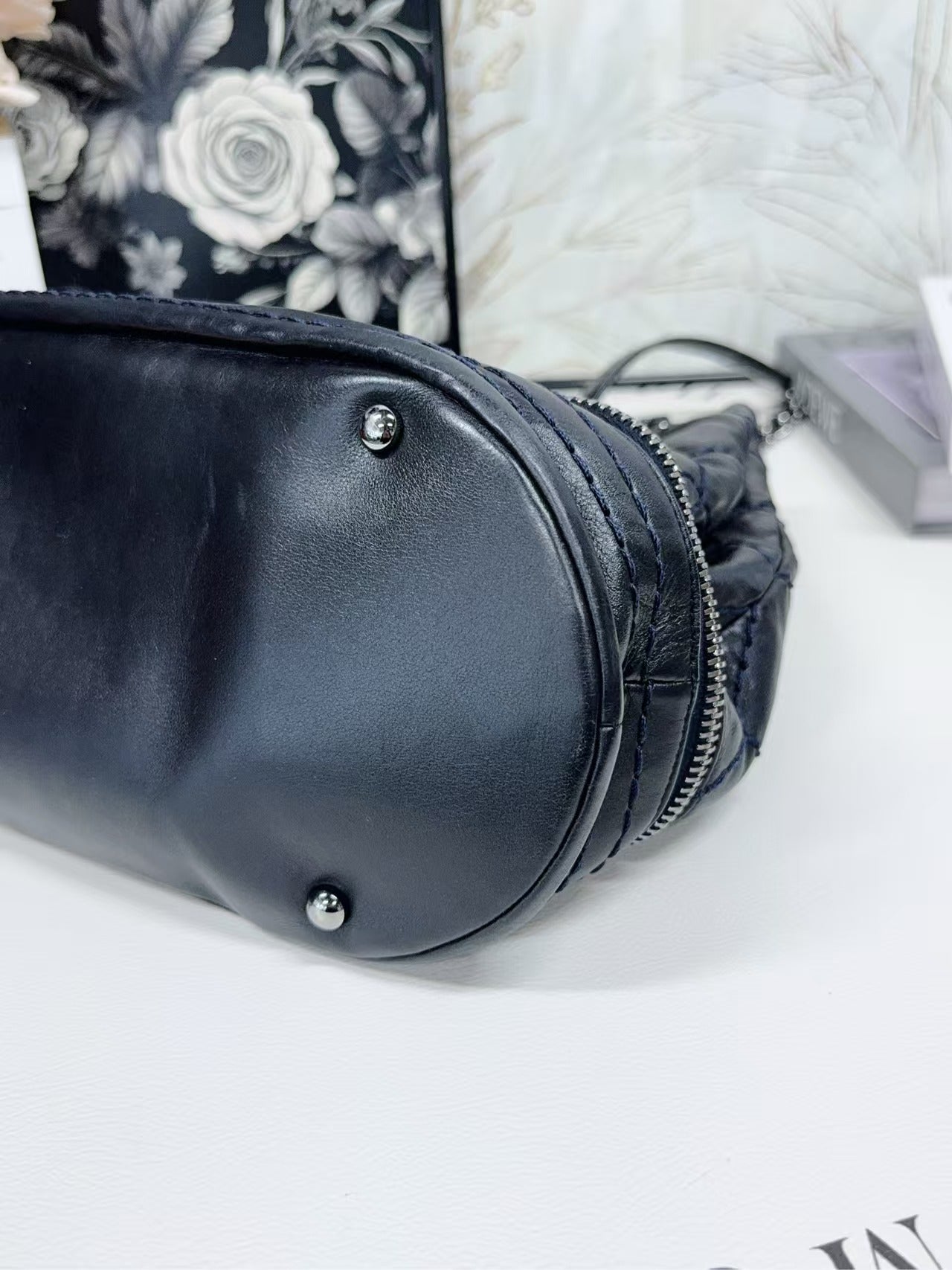preloved Chanel bag Tote bag/shoulder bag