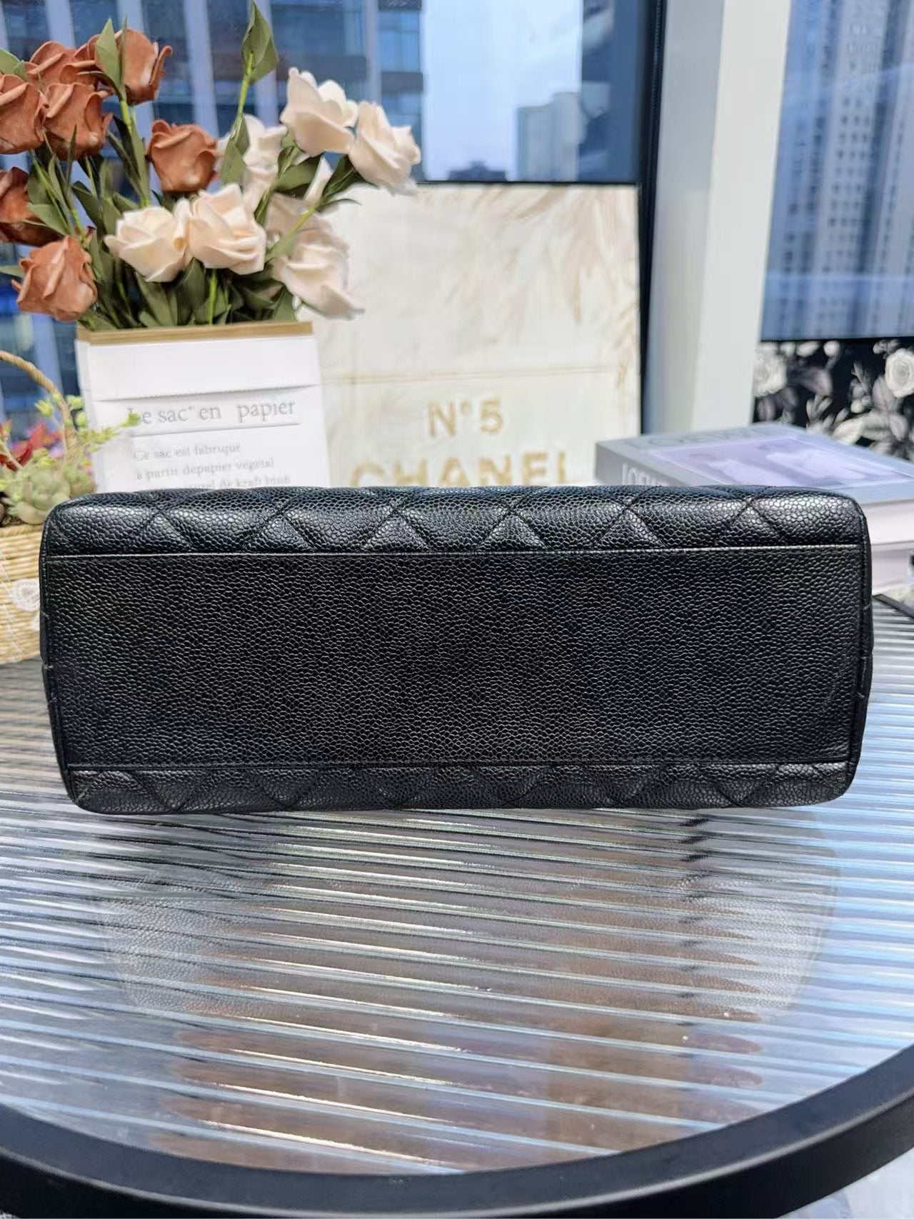 preloved Chanel bag Top handle/with card
