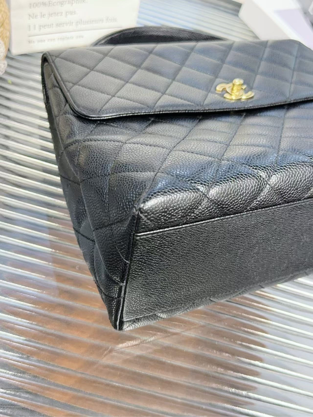 preloved Chanel bag Top handle/with card