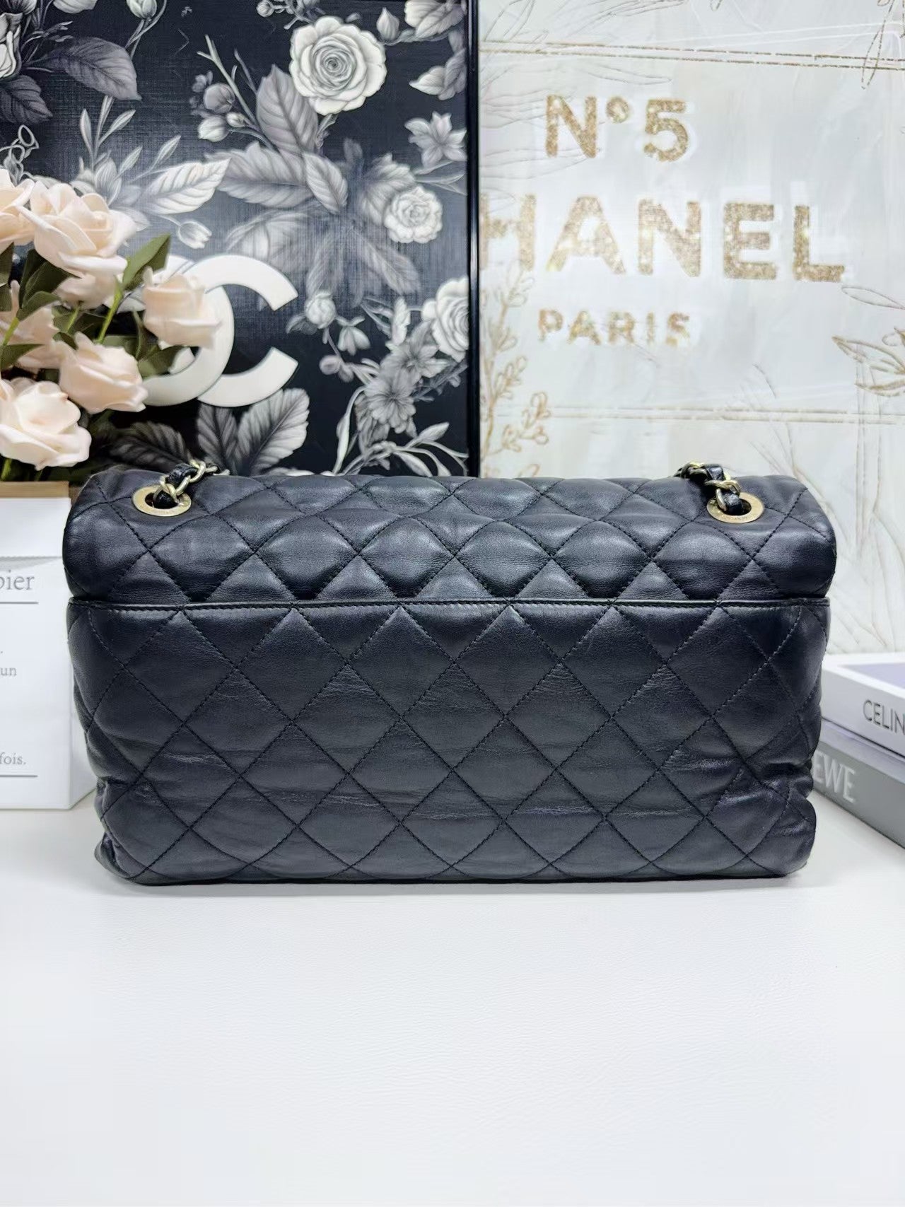 preloved Chanel bag/shoulder bag /cross body bag