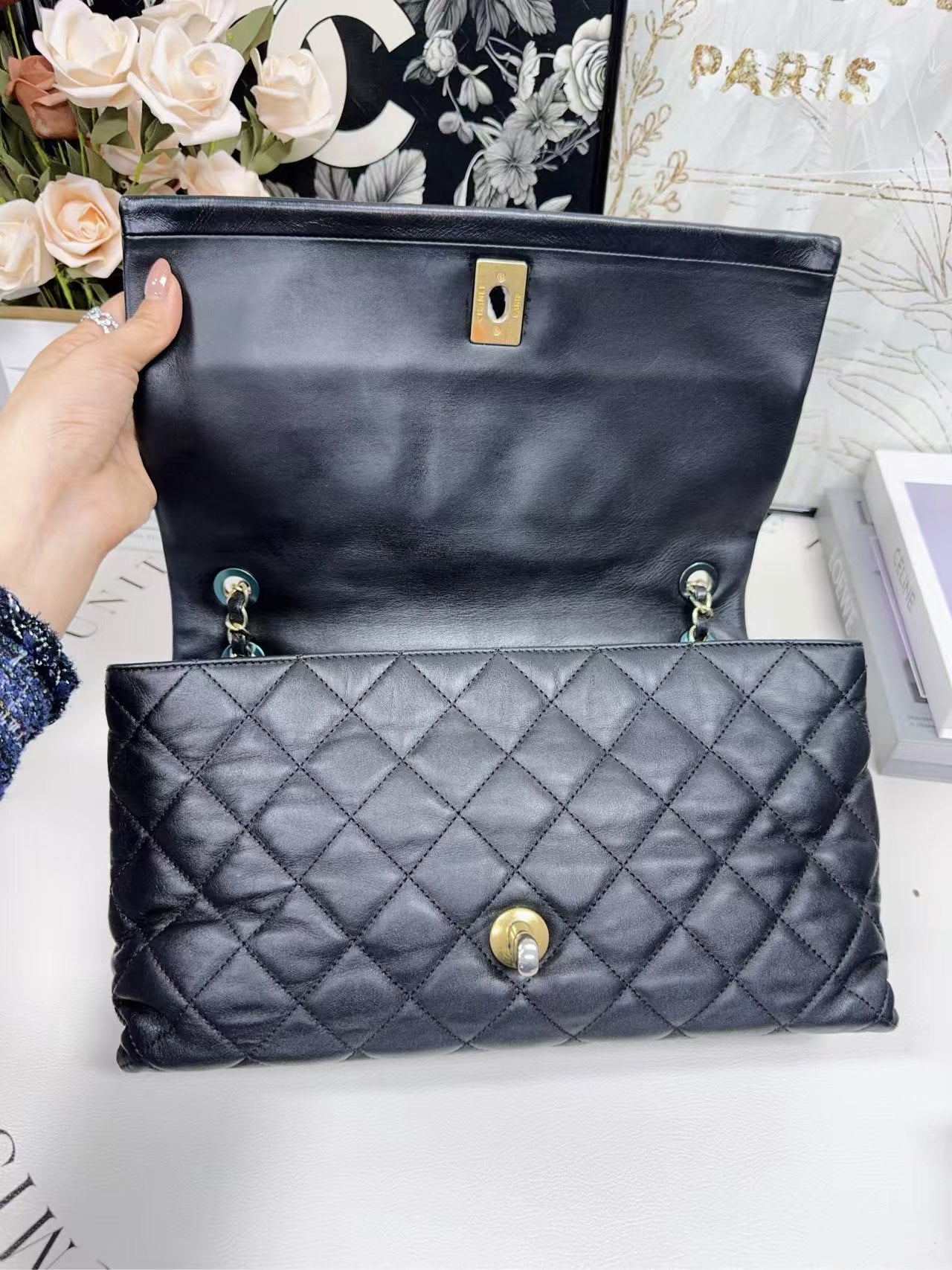 preloved Chanel bag/shoulder bag /cross body bag