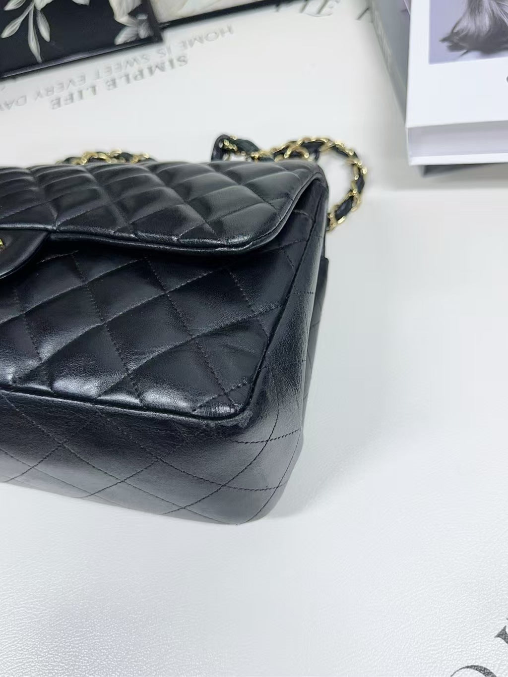 preloved Chanel bag shoulder bag/cross body bag/Golden hardware