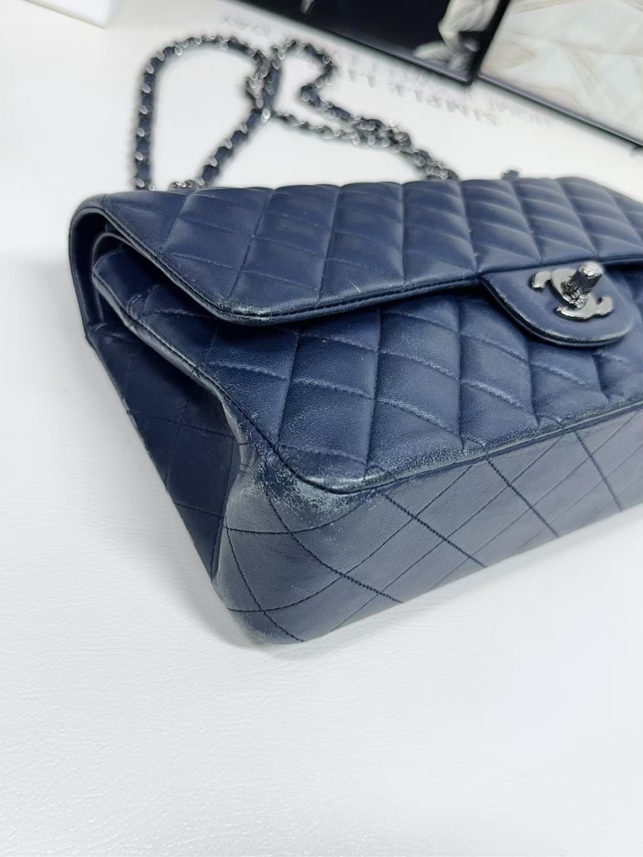 preloved Chanel bag CF /Chain bag/shoulder bag