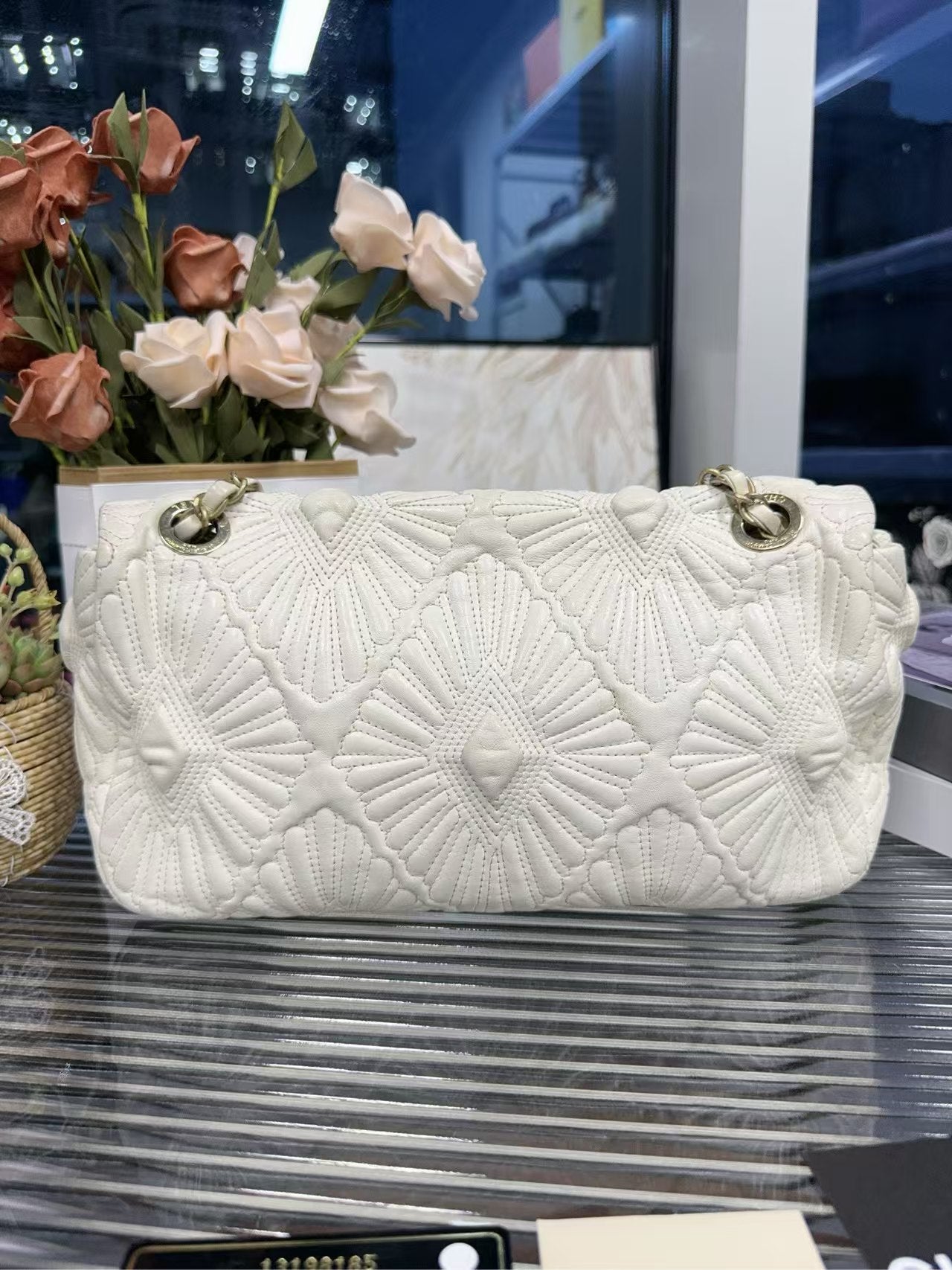 preloved Chanel bag Chain bag