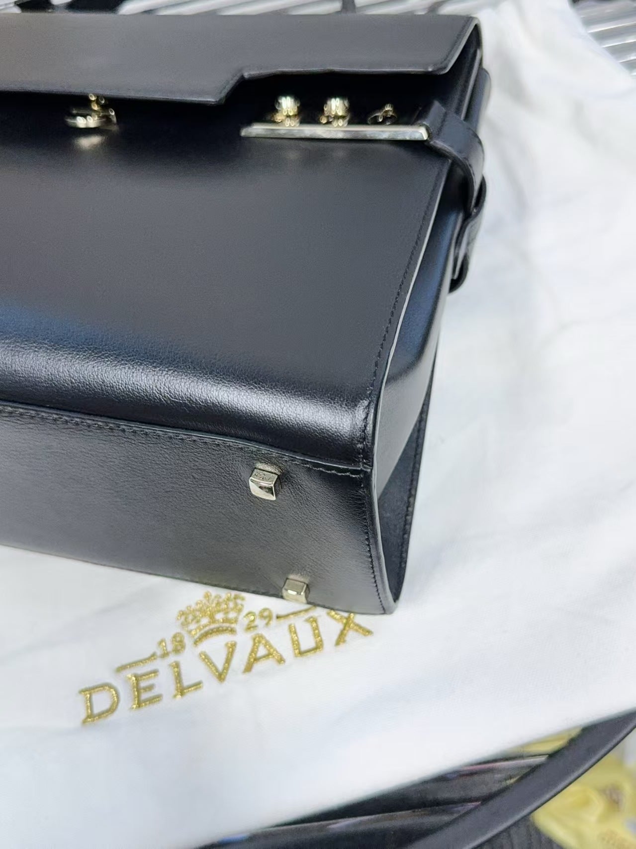 preloved delvaux bag