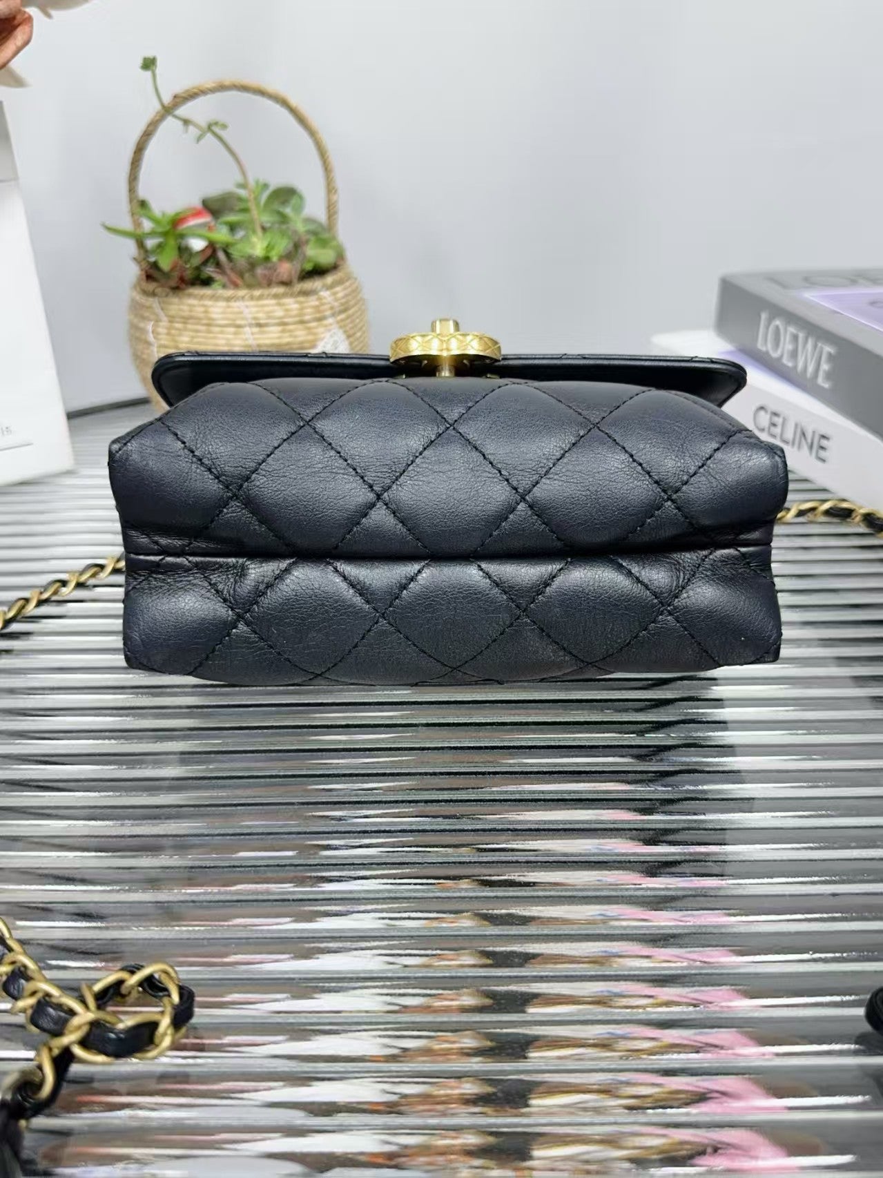 preloved chanel bag 22s microship