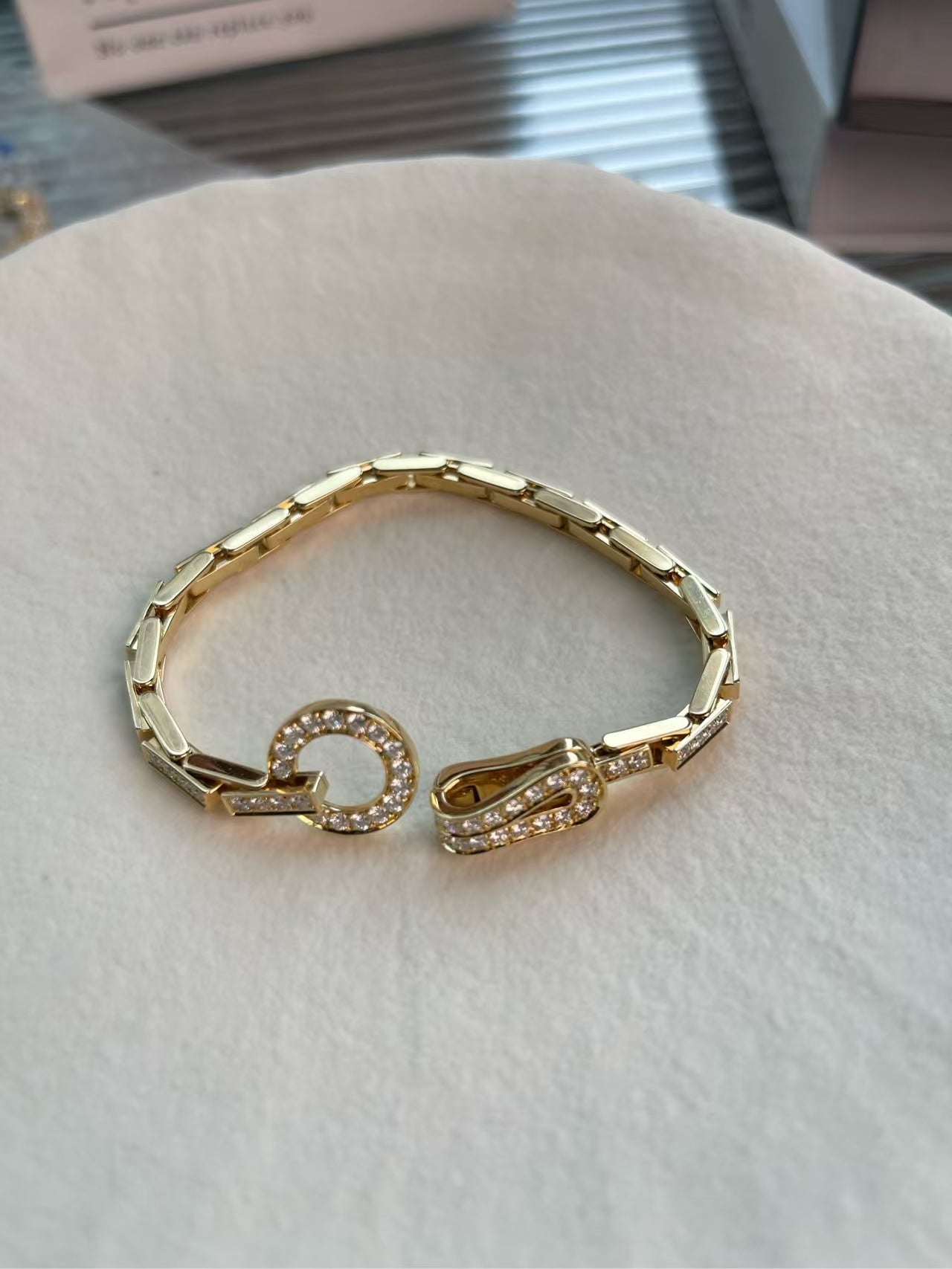 preloved Cartier Agrafe braclet