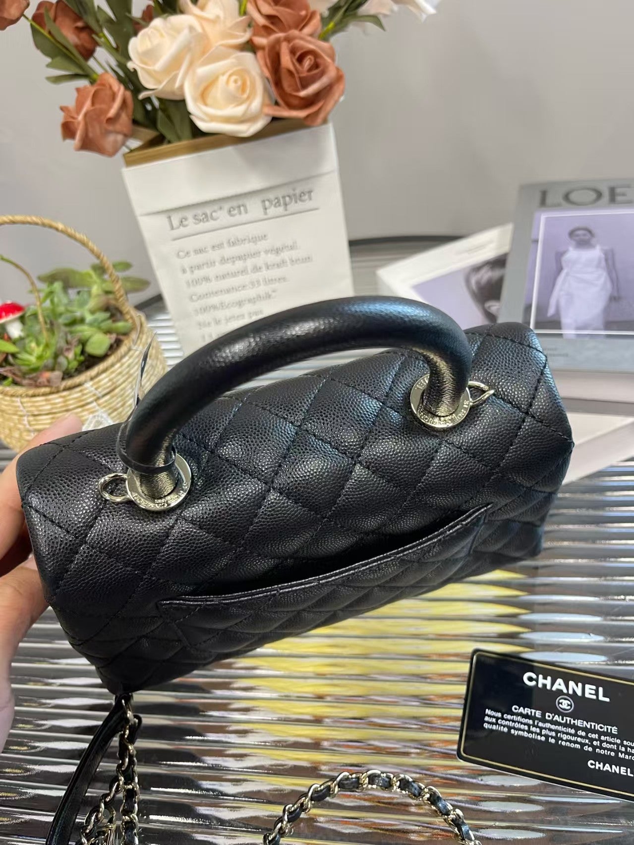 preloved coco handle chanel  Top handle/shoulder bag
