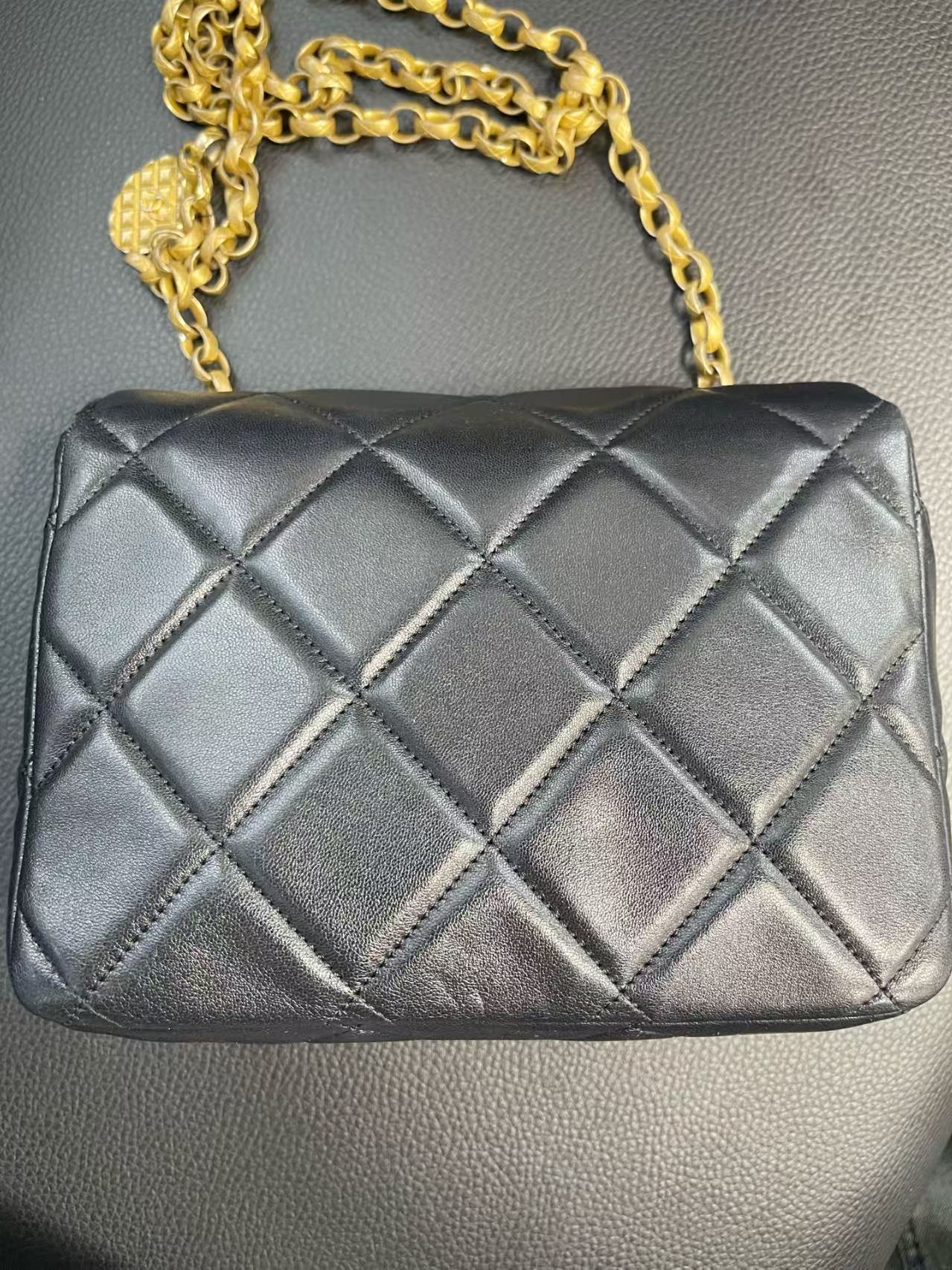 preloved chanel bag golden coin microchip