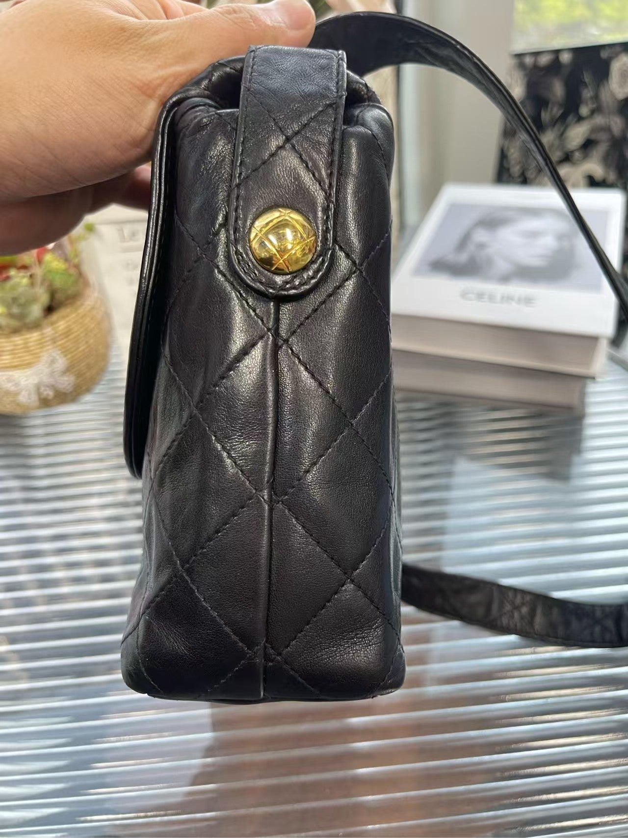 preloved Chanel bag Messenger bag