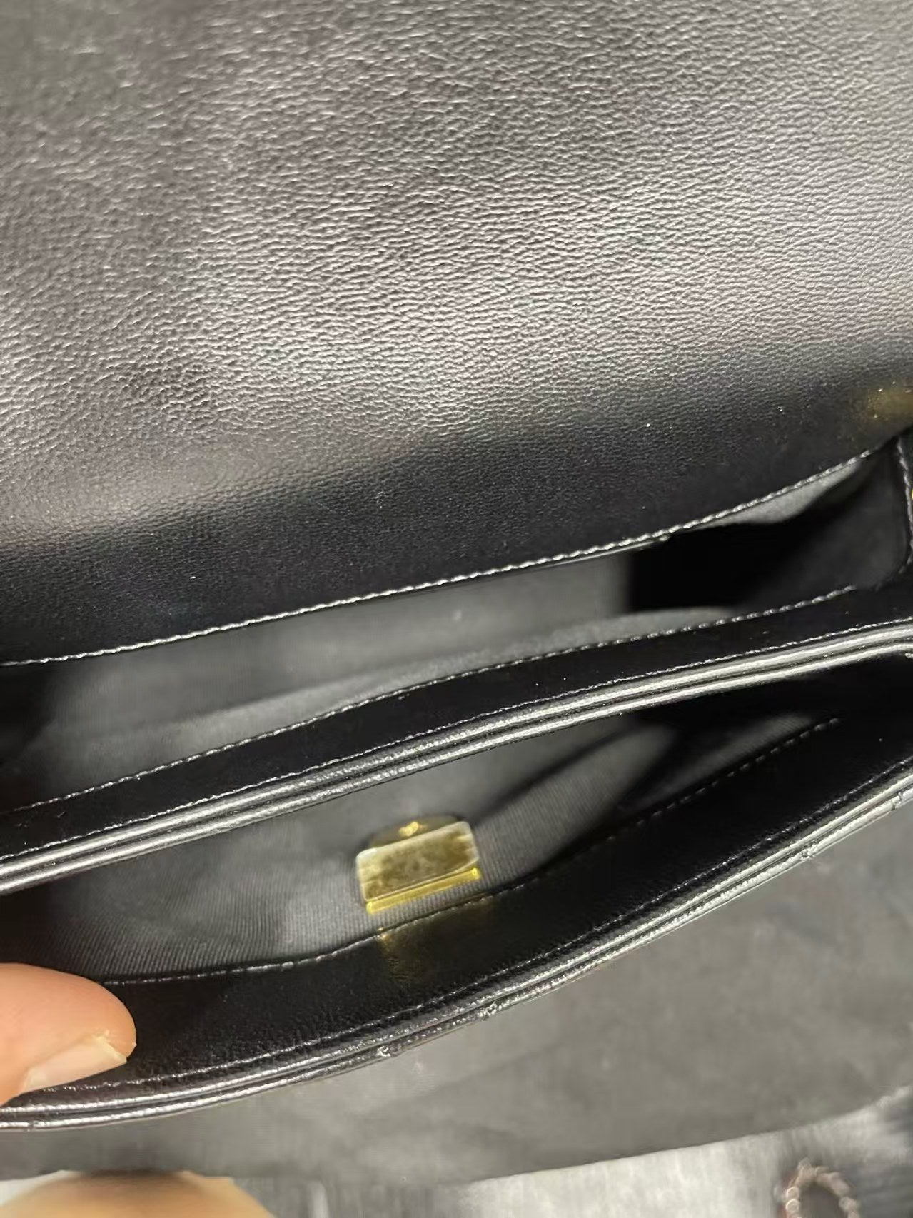 preloved Chanel bag 24S
