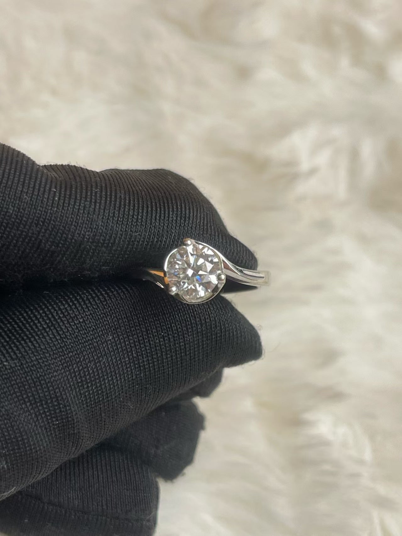 preloved diamond ring 1.01 Carat