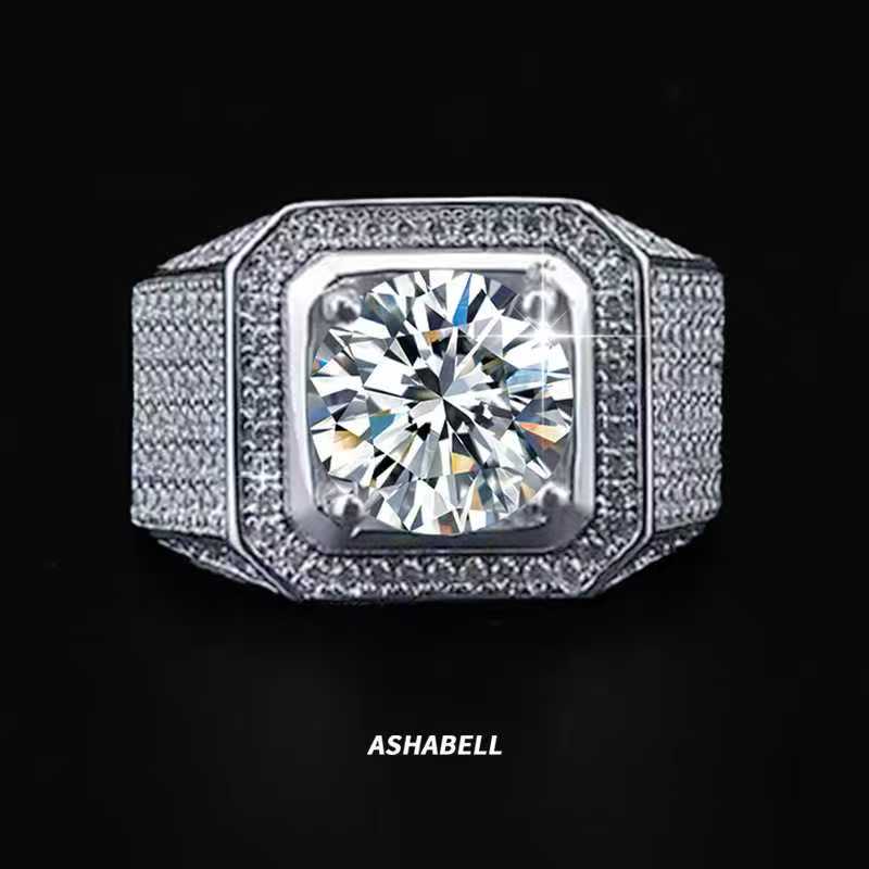 Moissanite Ring Wedding ring