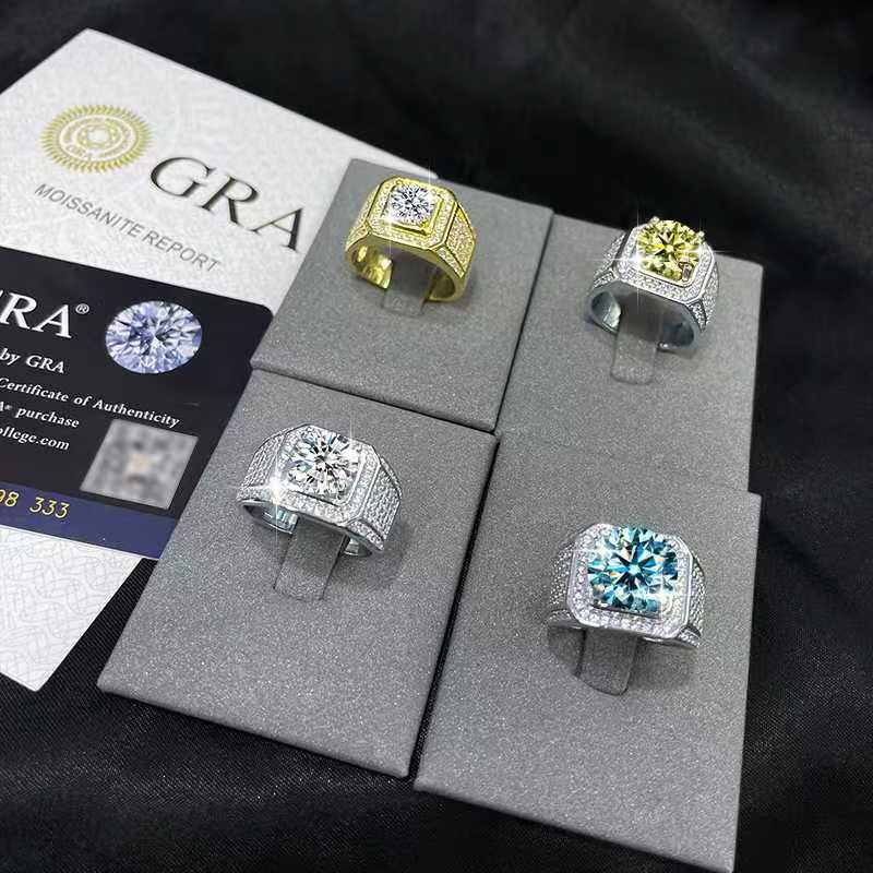 Moissanite Ring Wedding ring