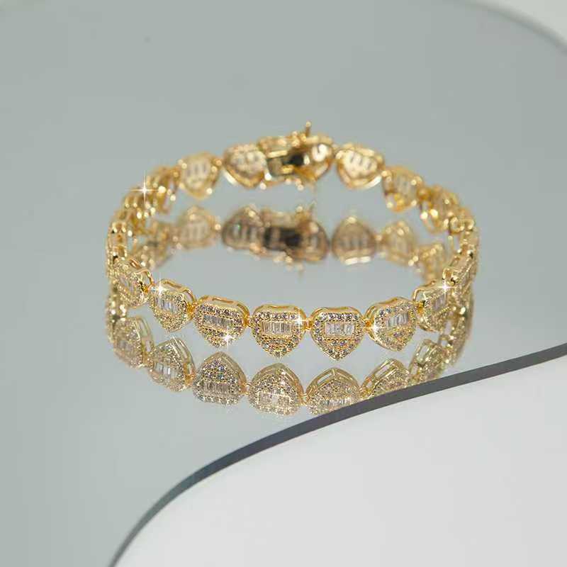High level Hip pop braclet Heart shape
