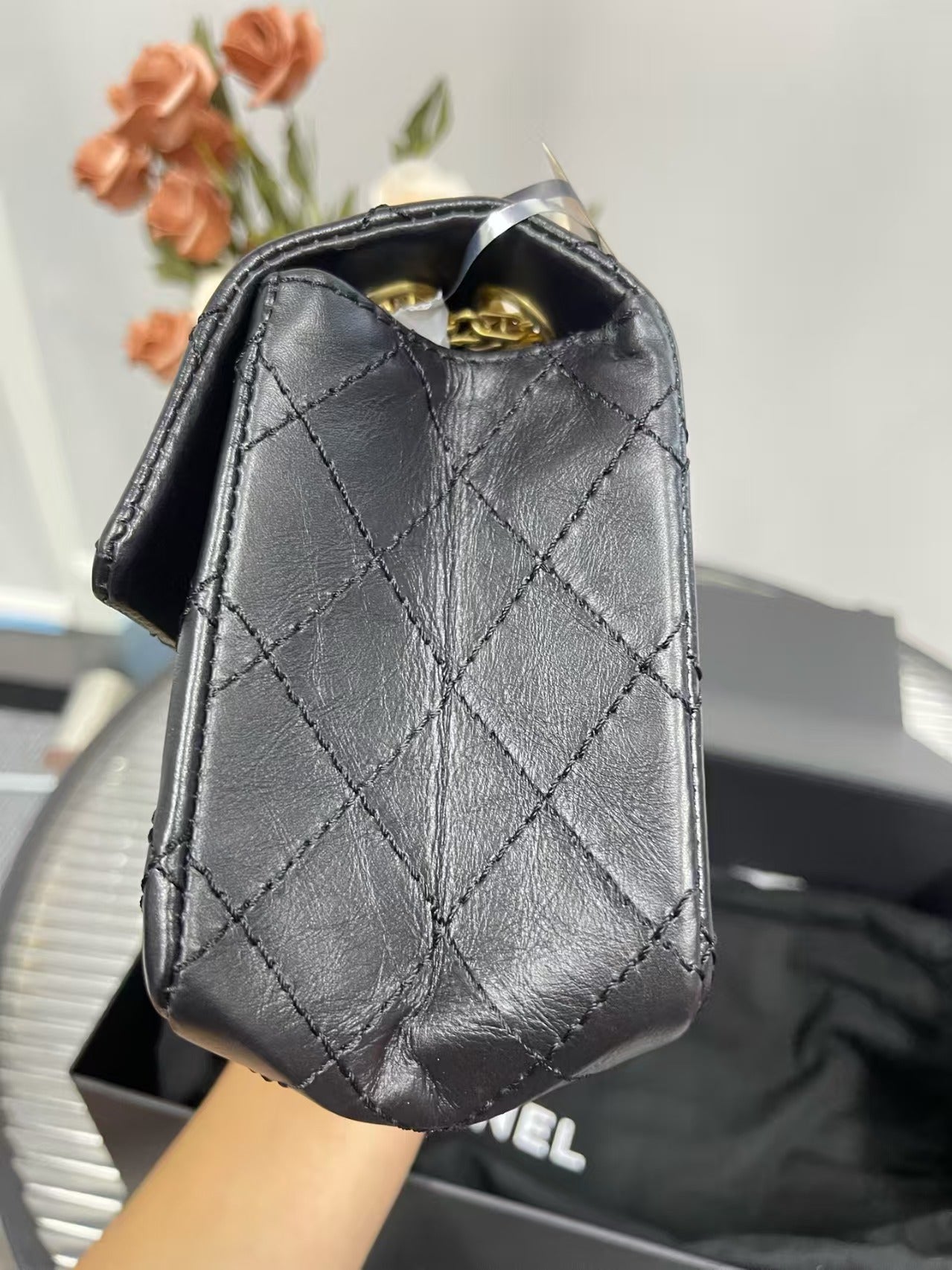 preloved Chanel 2.55 Handbag/Crossbody bag