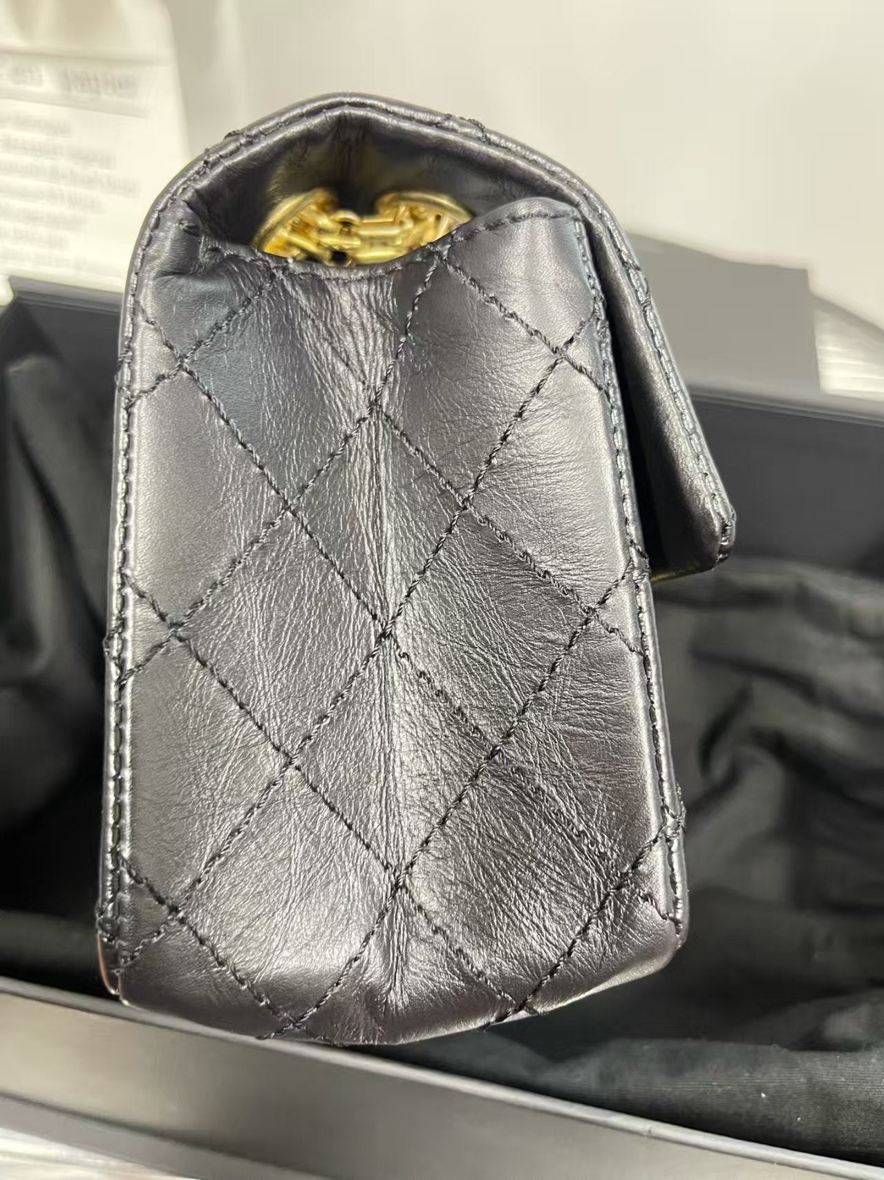 preloved Chanel 2.55 Handbag/Crossbody bag