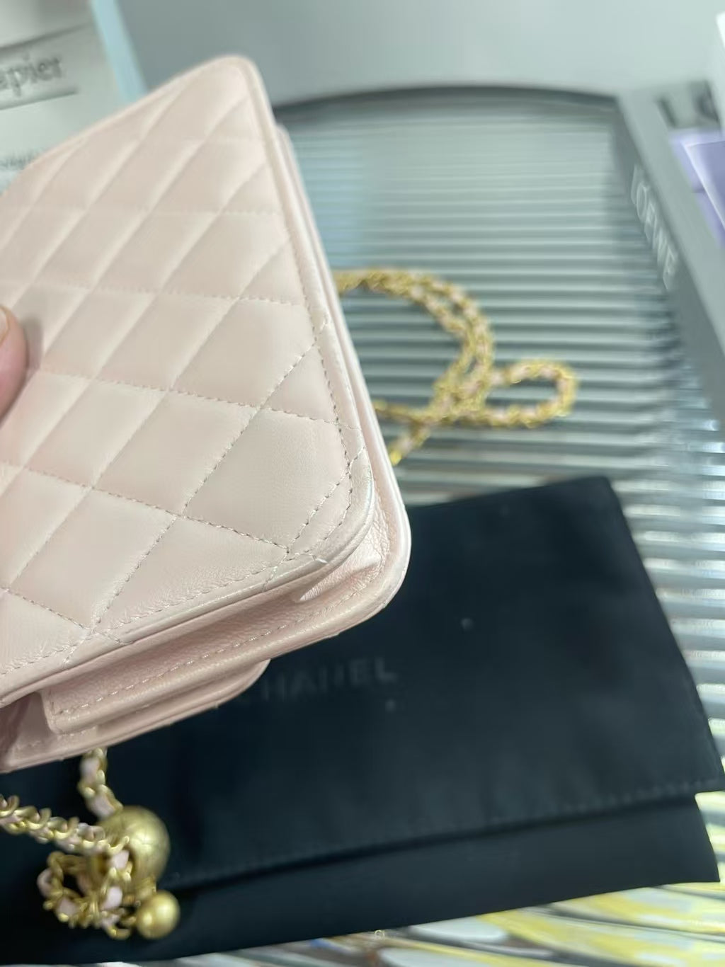 preloved Chanel woc Phonebag/crossbodybag