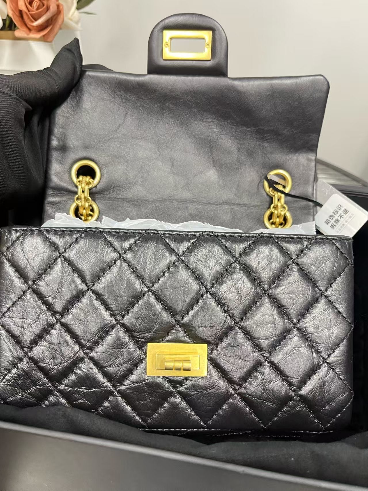 preloved Chanel 2.55 Handbag/Crossbody bag