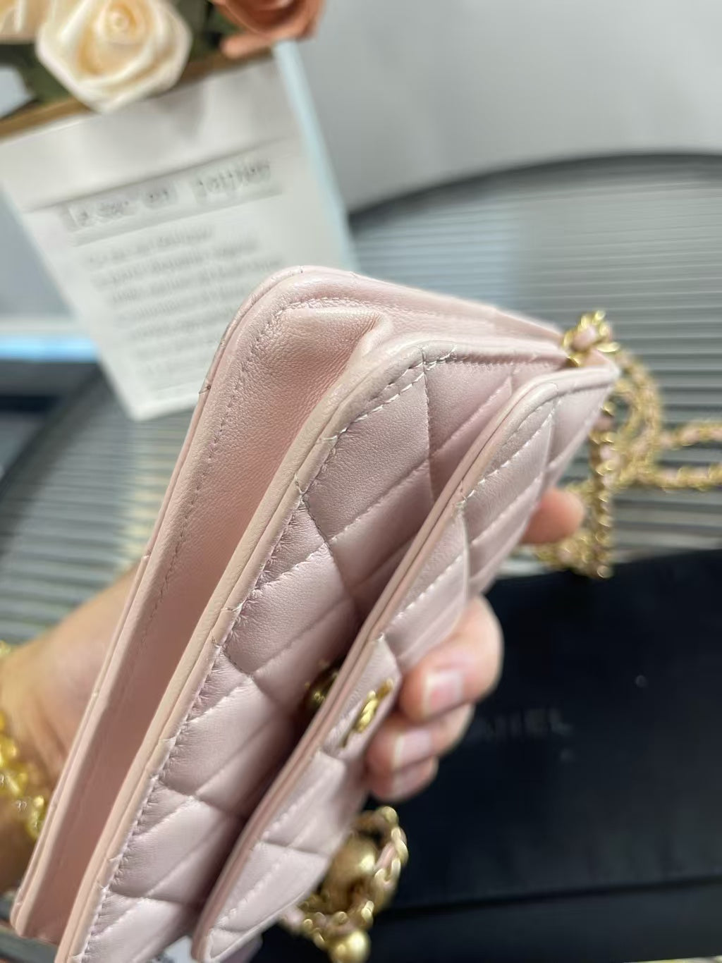 preloved Chanel woc Phonebag/crossbodybag