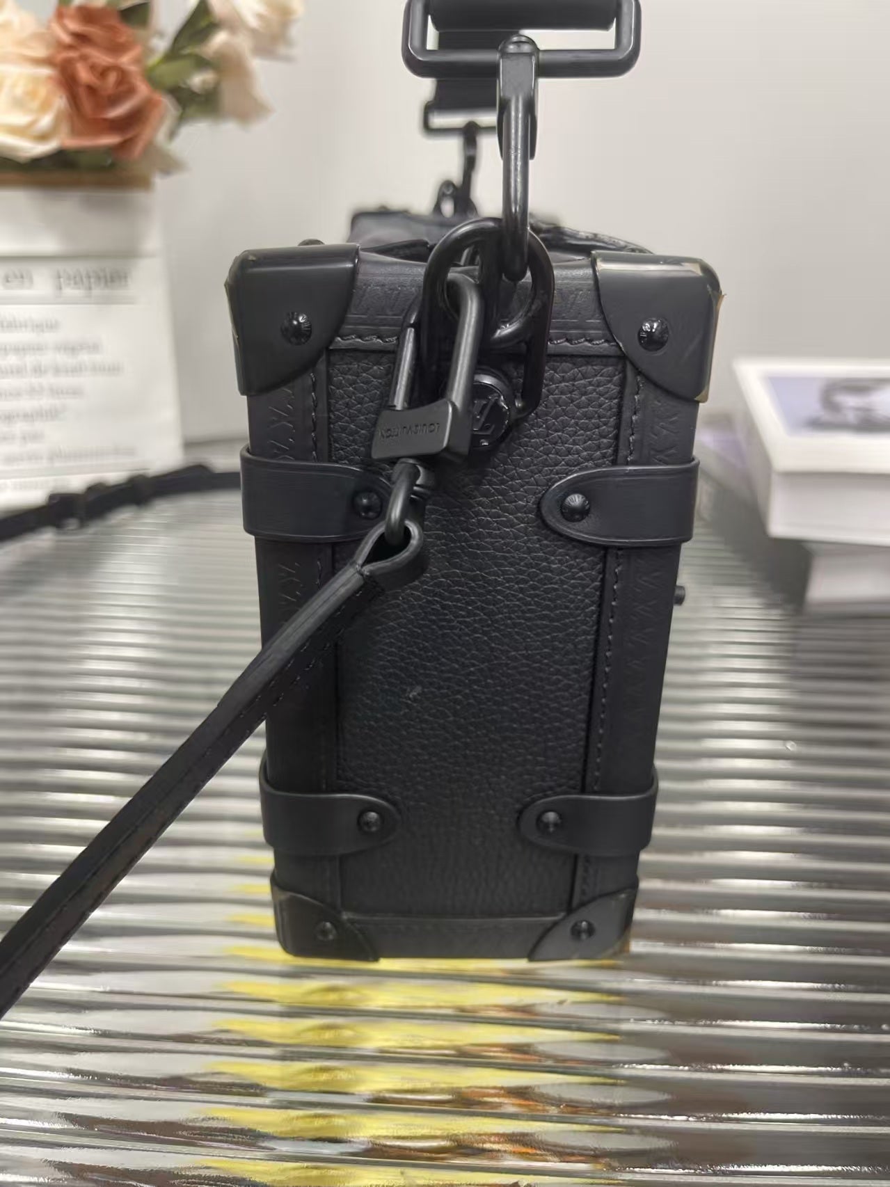 preloved LV trunk