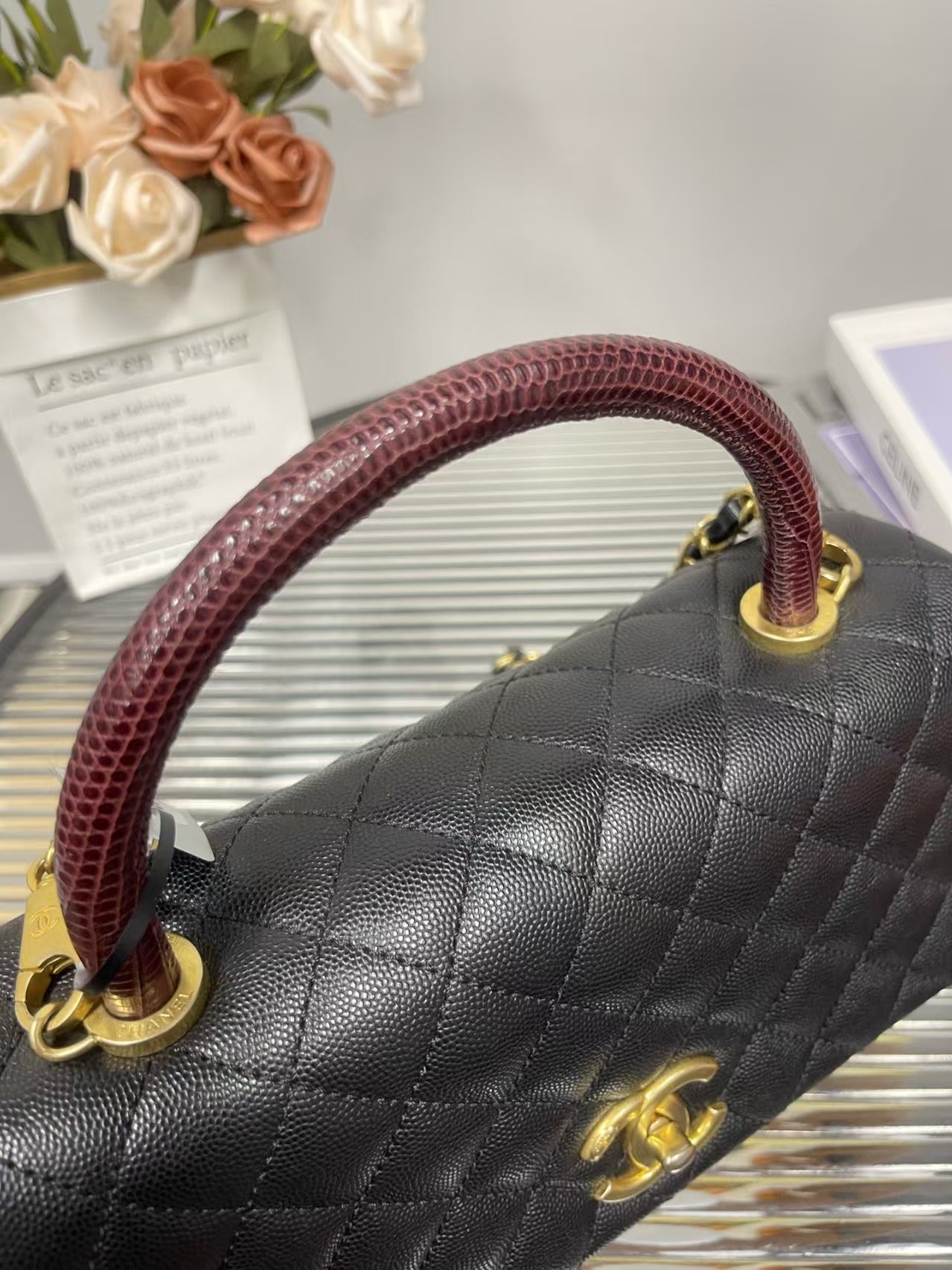 preloved Chanel bag Top handle shoulder bag