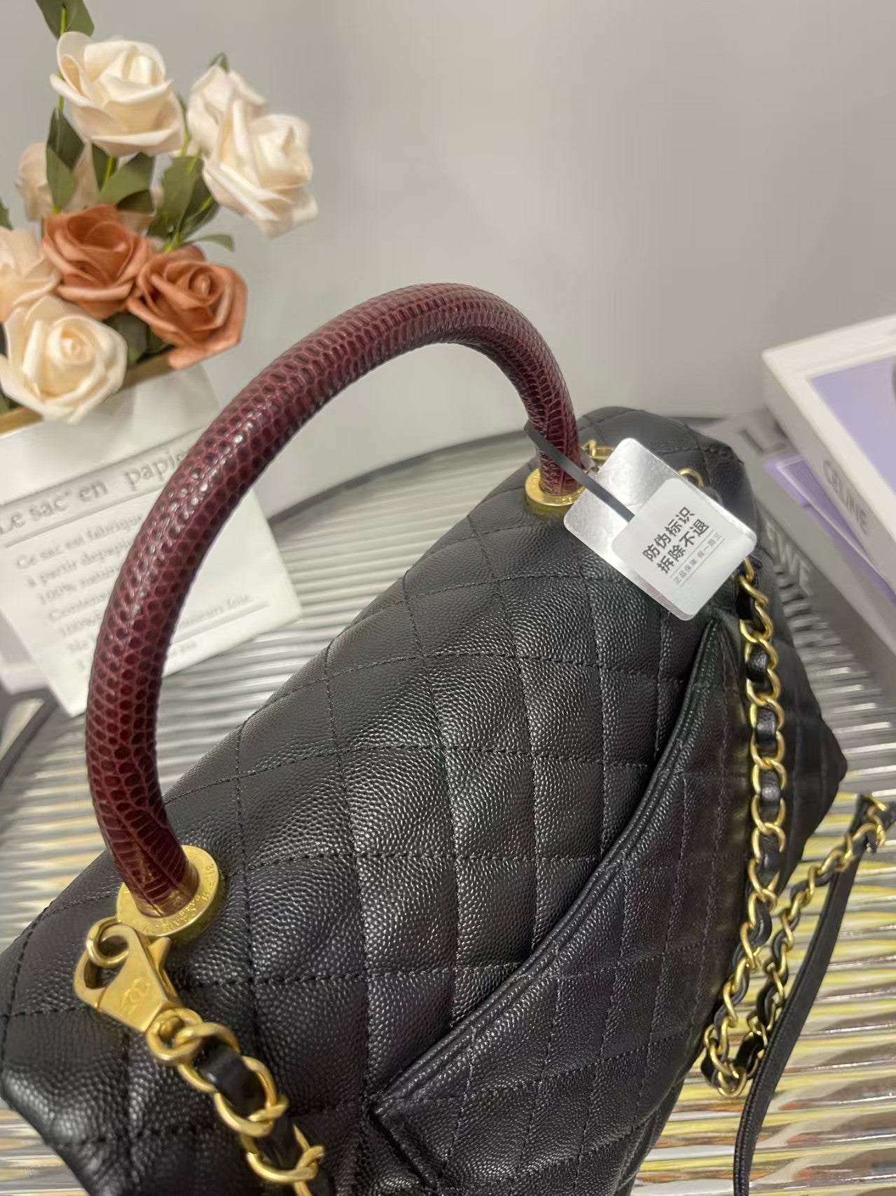 preloved Chanel bag Top handle shoulder bag