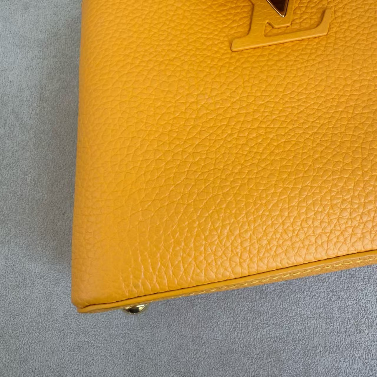 preloved Lv bag capu mini handbag/shoulder bag
